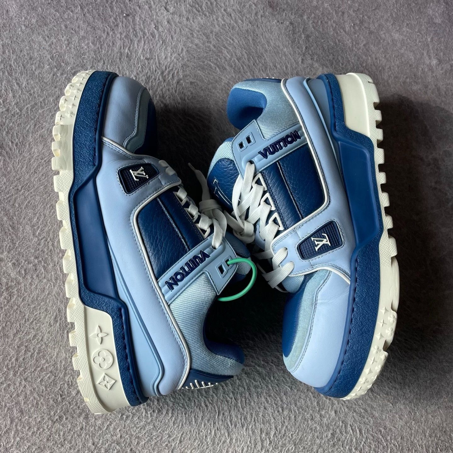 Louis Vuitton Louis Vuitton Training Blue Lowtop Sneakers 40 Men Size US 7.5 / EU 40-41 - 6 Thumbnail