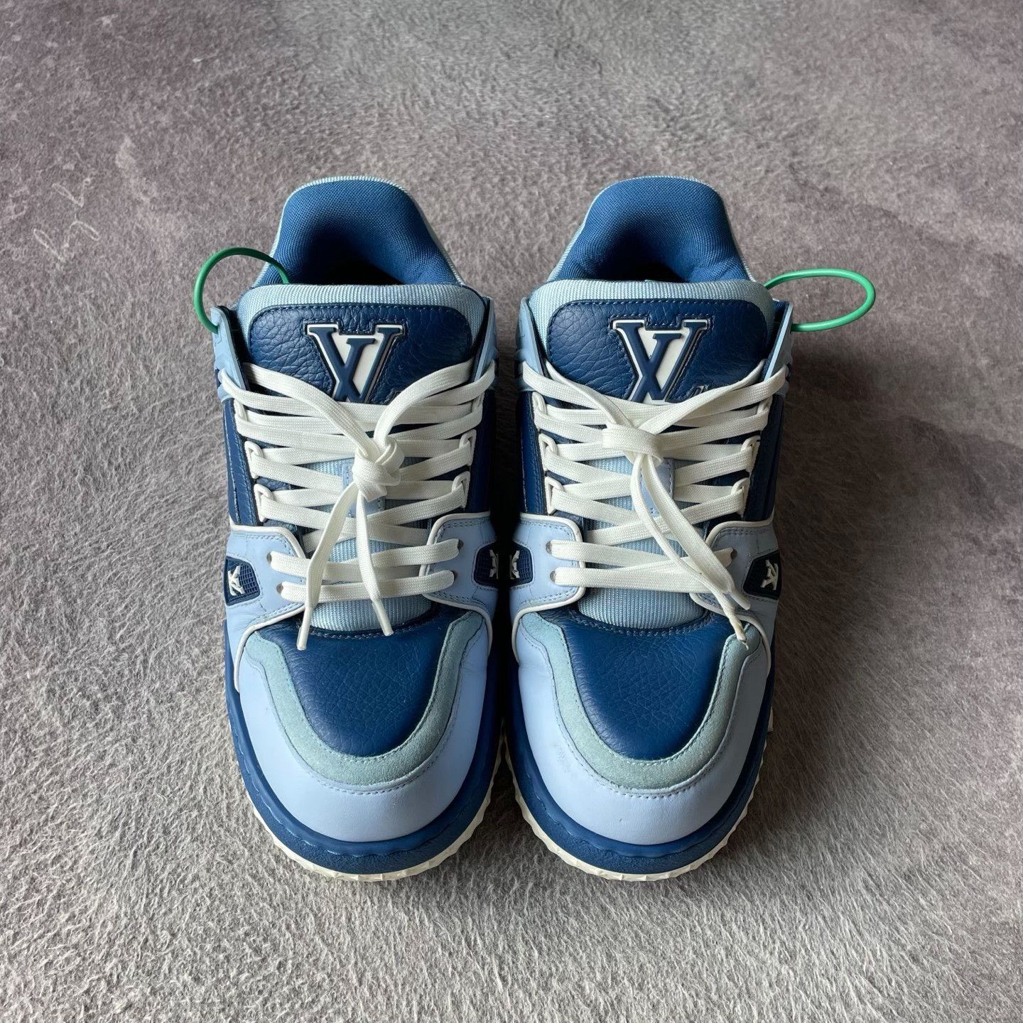 Louis Vuitton Louis Vuitton Training Blue Lowtop Sneakers 40 Men Size US 7.5 / EU 40-41 - 2 Thumbnail