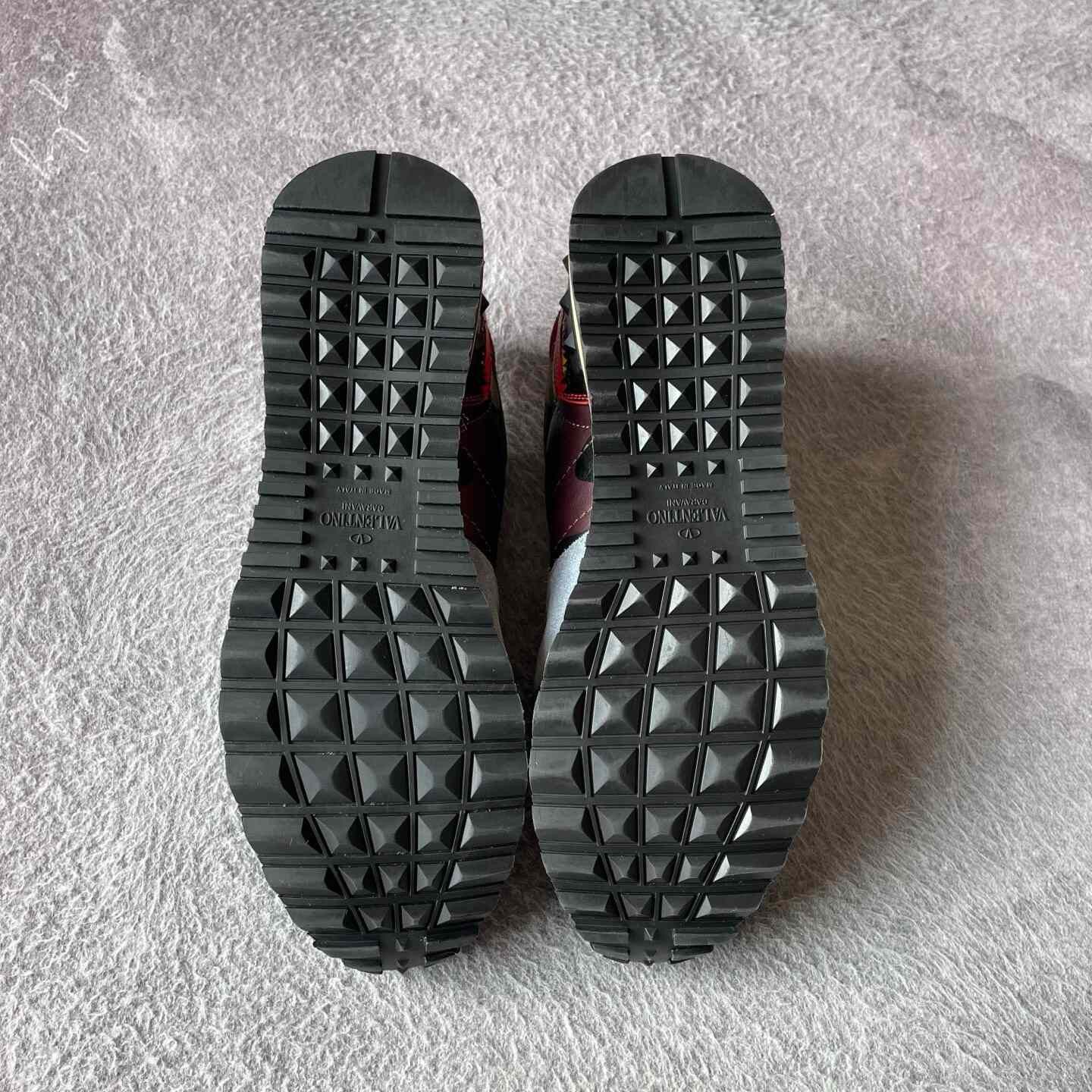 Valentino Valentino Camo Black Lowtop Sneakers 39 Men Size US 6.5 / EU 39-40 - 4 Thumbnail