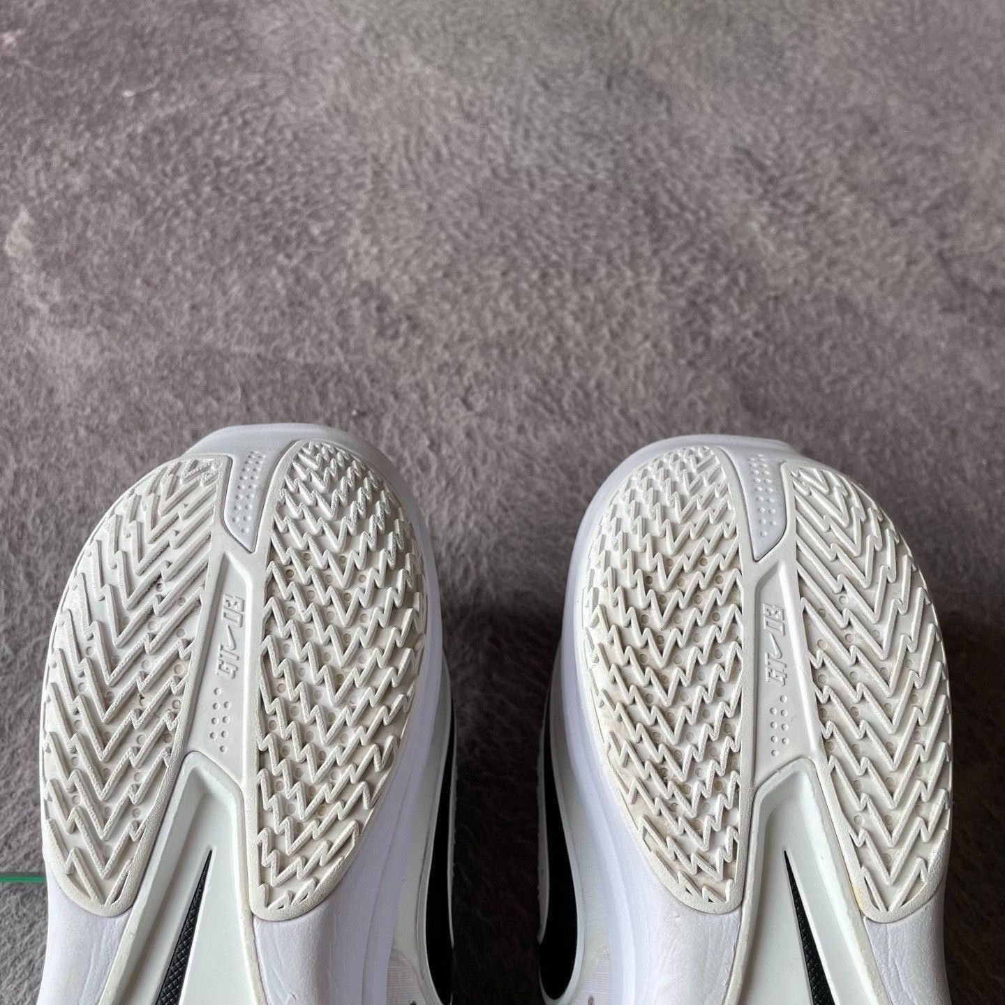 Nike Nike White Lowtop Sneakers 44 Men Size US 10.5 / EU 43-44 - 5 Thumbnail