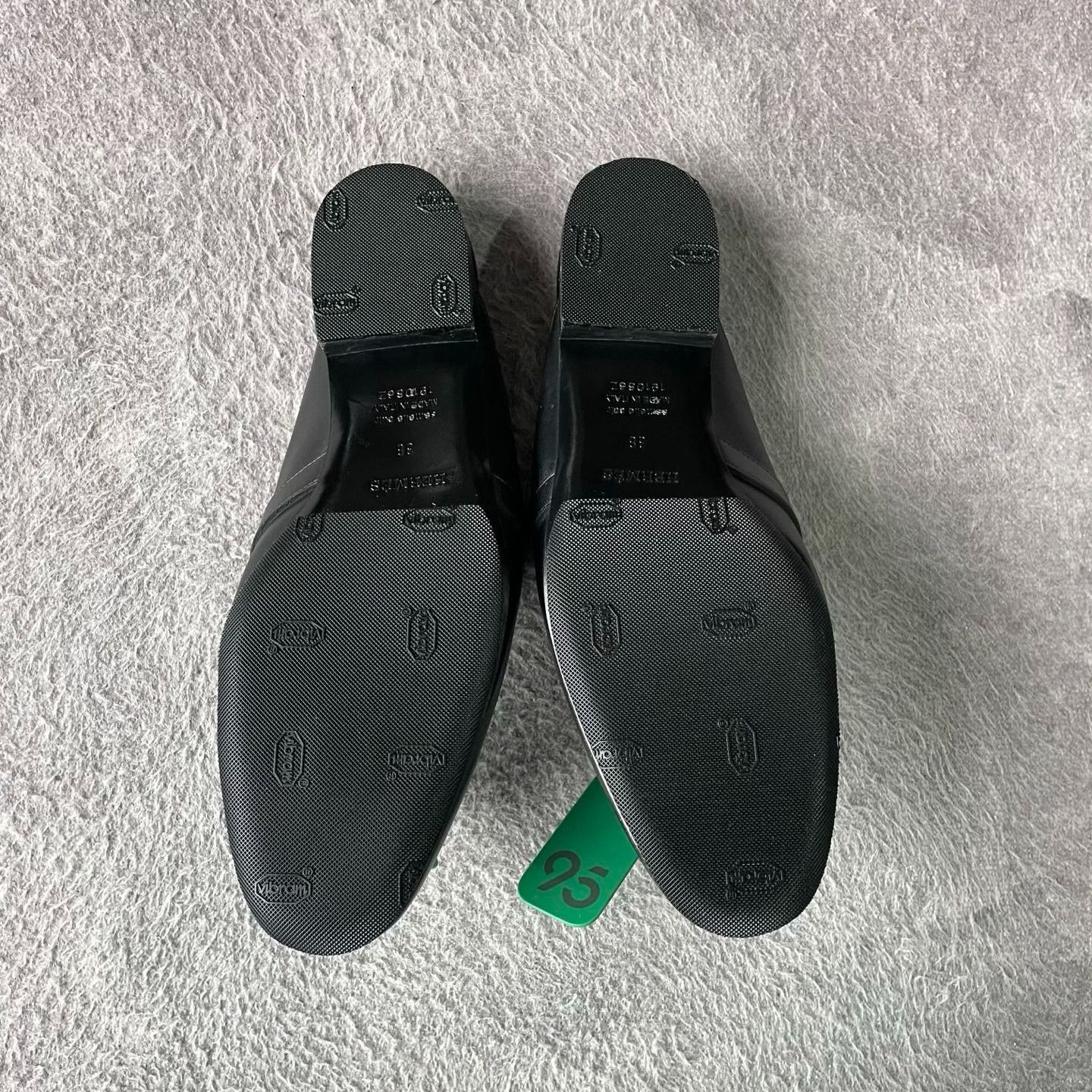 Hermes Hermes Black Sandals 38 Women Size US 7.5 / IT 37.5 - 4 Thumbnail