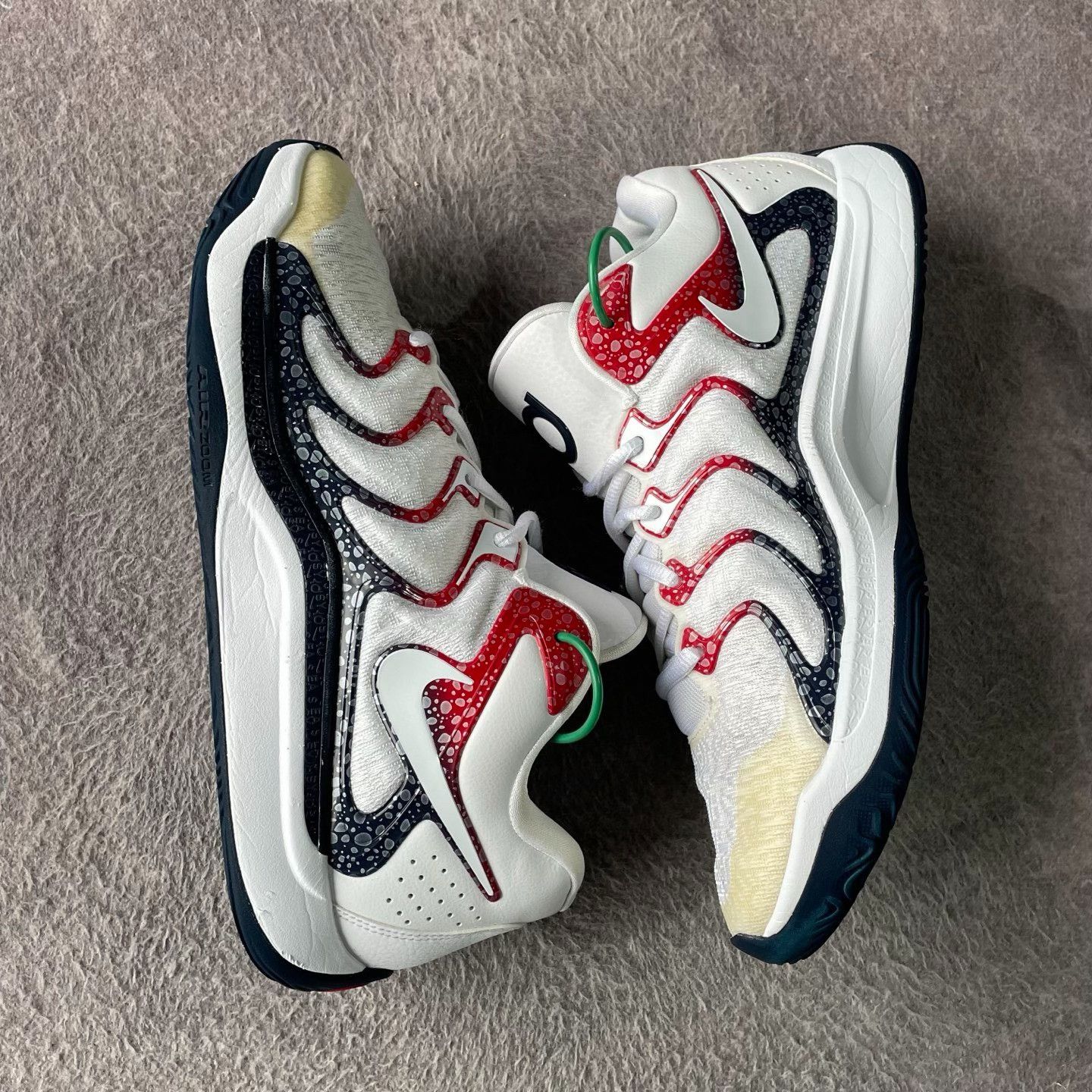 Nike Nike White Lowtop Sneakers 44 Men Size US 10.5 / EU 43-44 - 6 Thumbnail