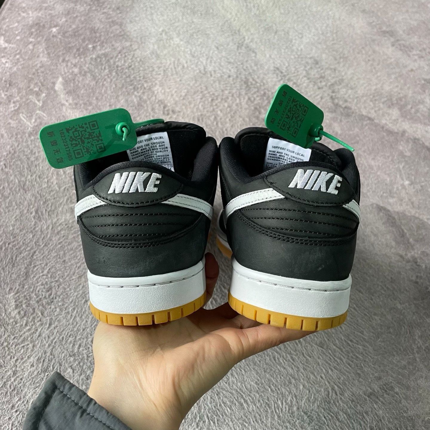 Alexander McQueen Alexander McQueen Black Lowtop Sneakers 44 Men Size US 10.5 / EU 43-44 - 3 Thumbnail