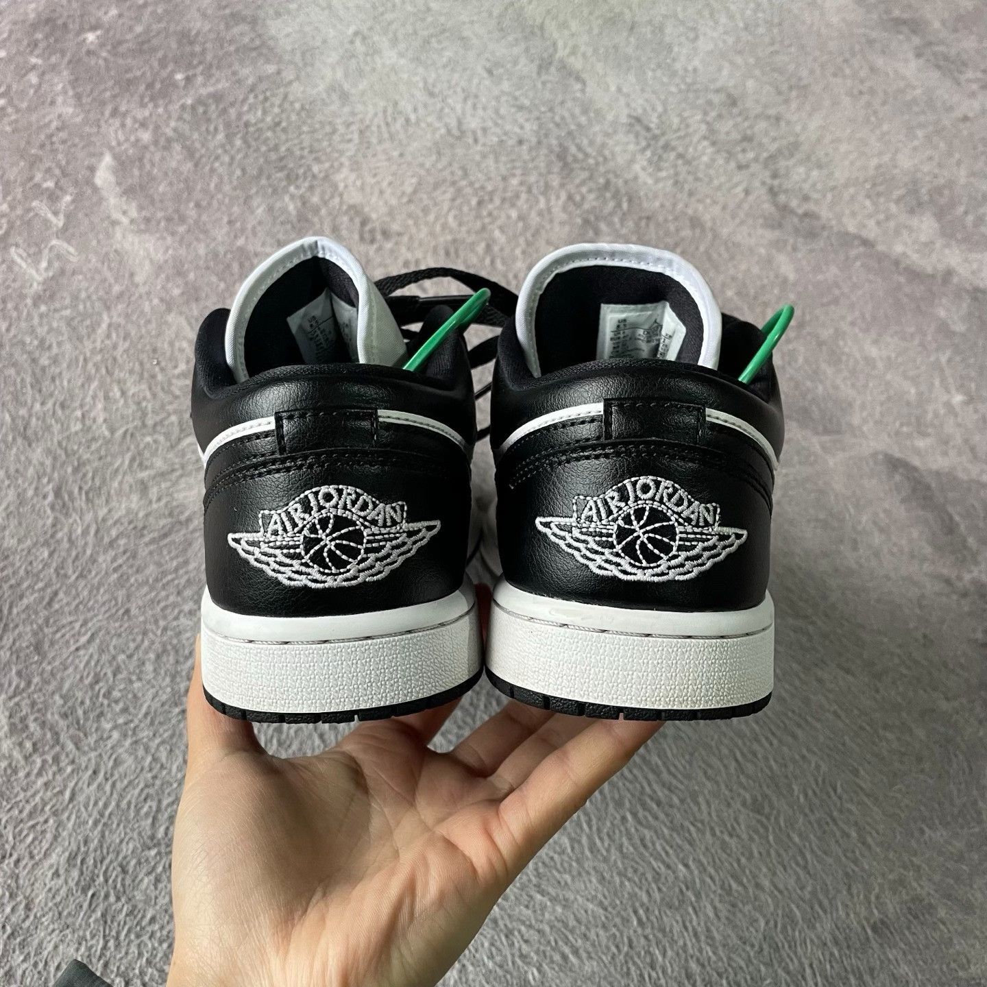 Nike Nike Black Lowtop Sneakers 40 Men Size US 7.5 / EU 40-41 - 3 Thumbnail