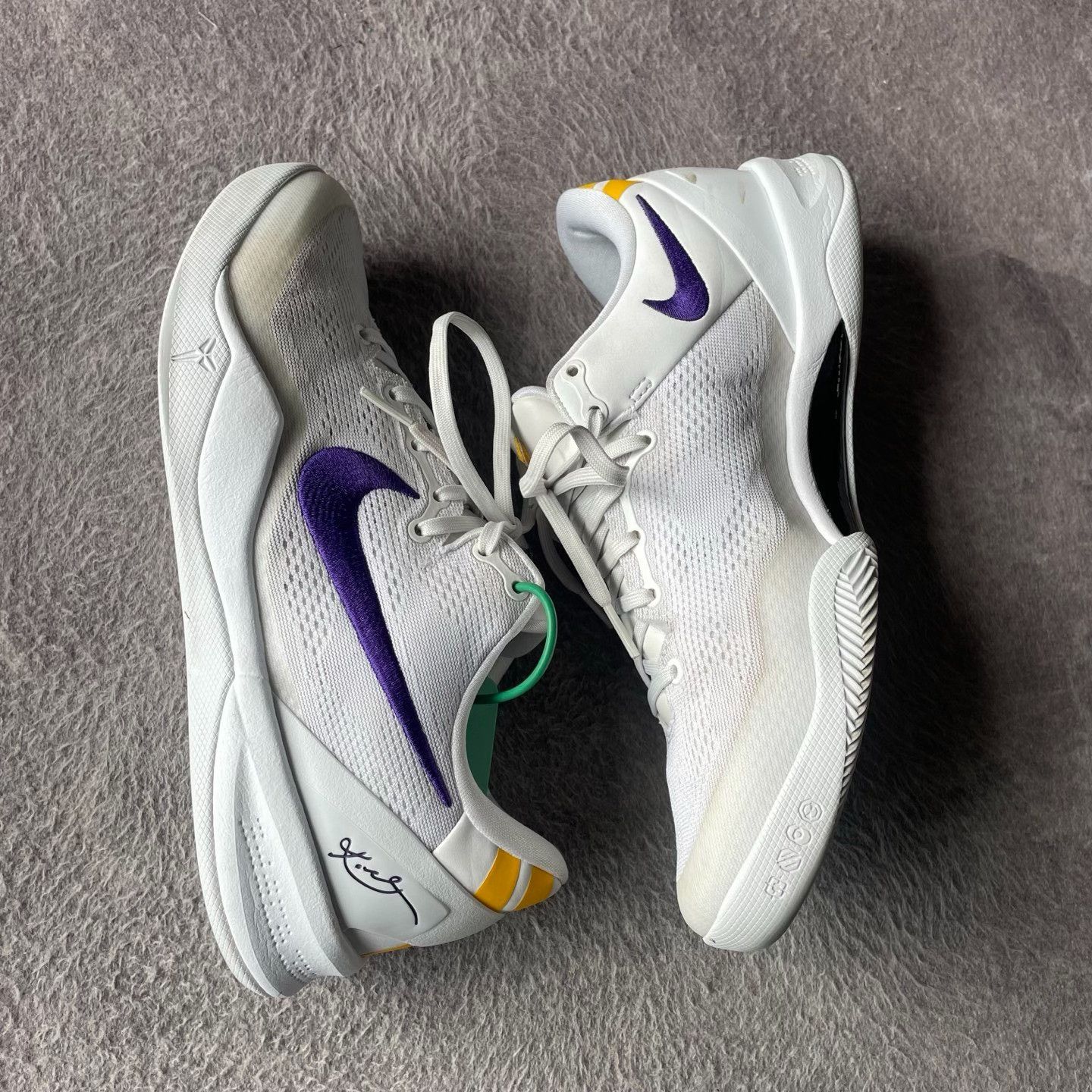 Nike Nike White Lowtop Sneakers 43 Men Size US 10 / EU 43 - 8 Thumbnail