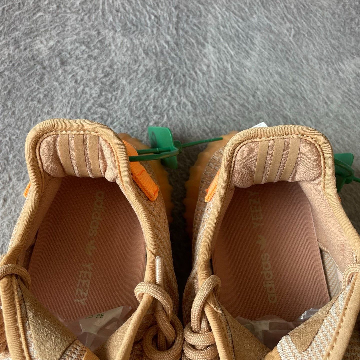 Yeezy Yeezy Lowtop Sneakers 44 Men Size US 10.5 / EU 43-44 - 8 Thumbnail