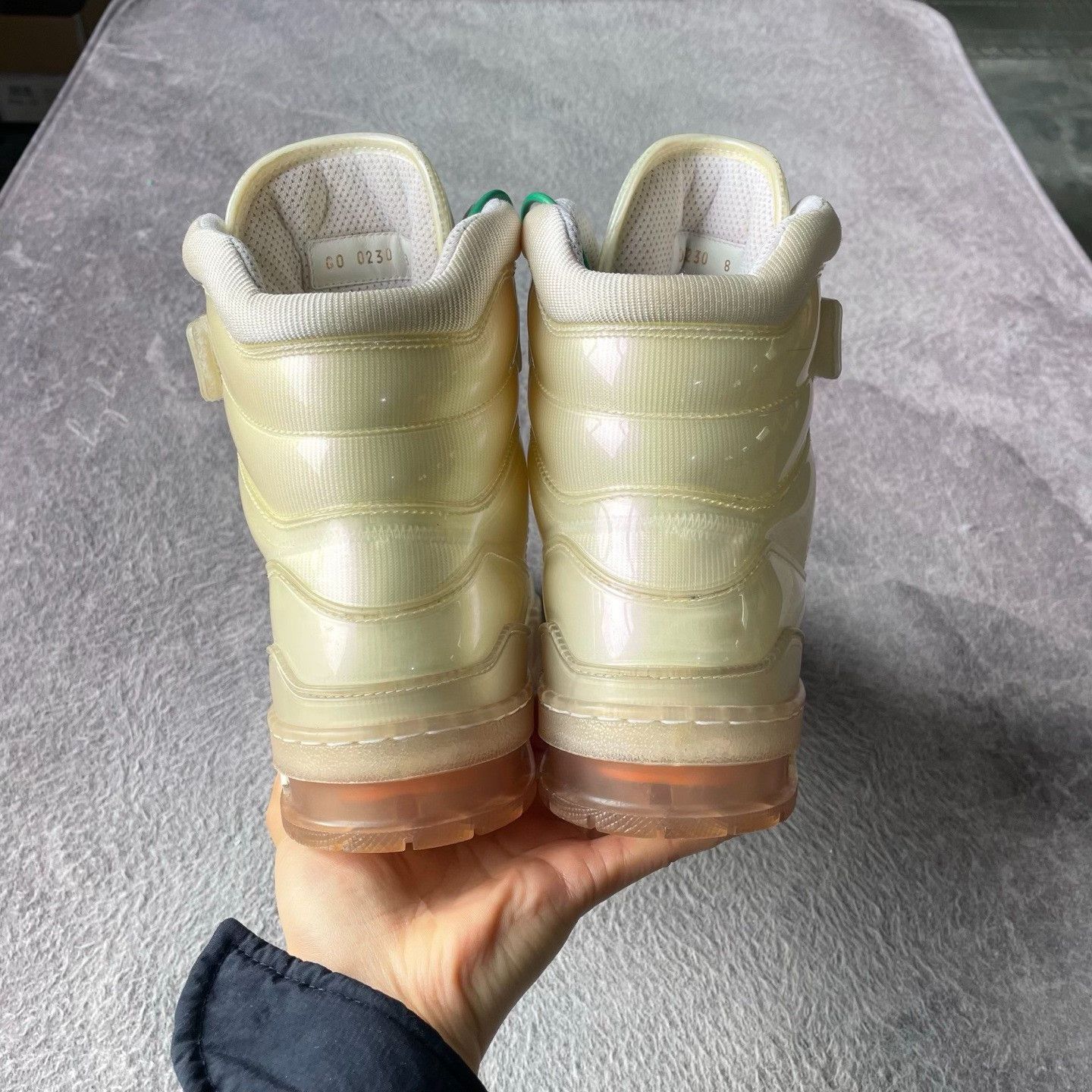 Louis Vuitton Louis Vuitton Training White Hitop Sneakers 42 Men Size US 9 / EU 42 - 3 Thumbnail