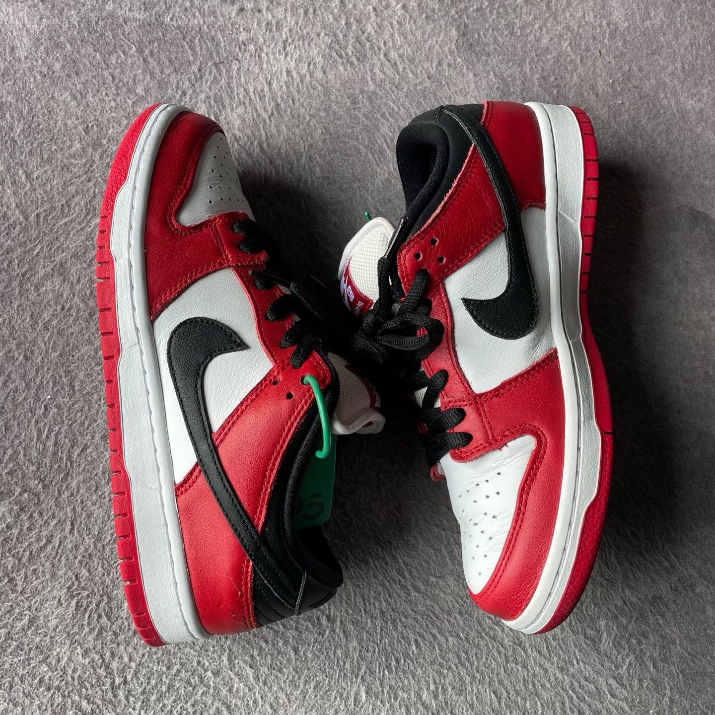 Nike Red Lowtop Sneakers 40 Men Size US 7.5 / EU 40-41 - 6 Thumbnail