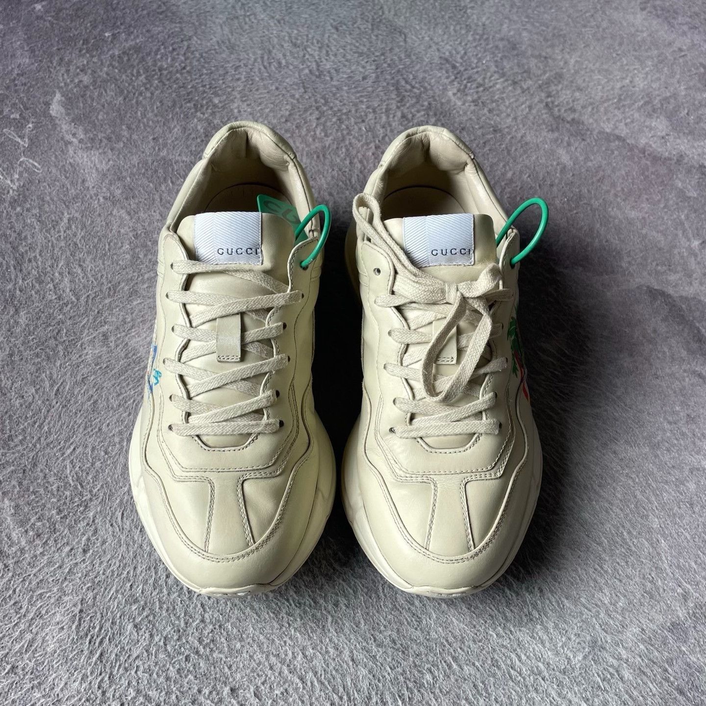 Gucci Gucci White Lowtop Sneakers L Men Size US 10 / EU 43 - 2 Thumbnail