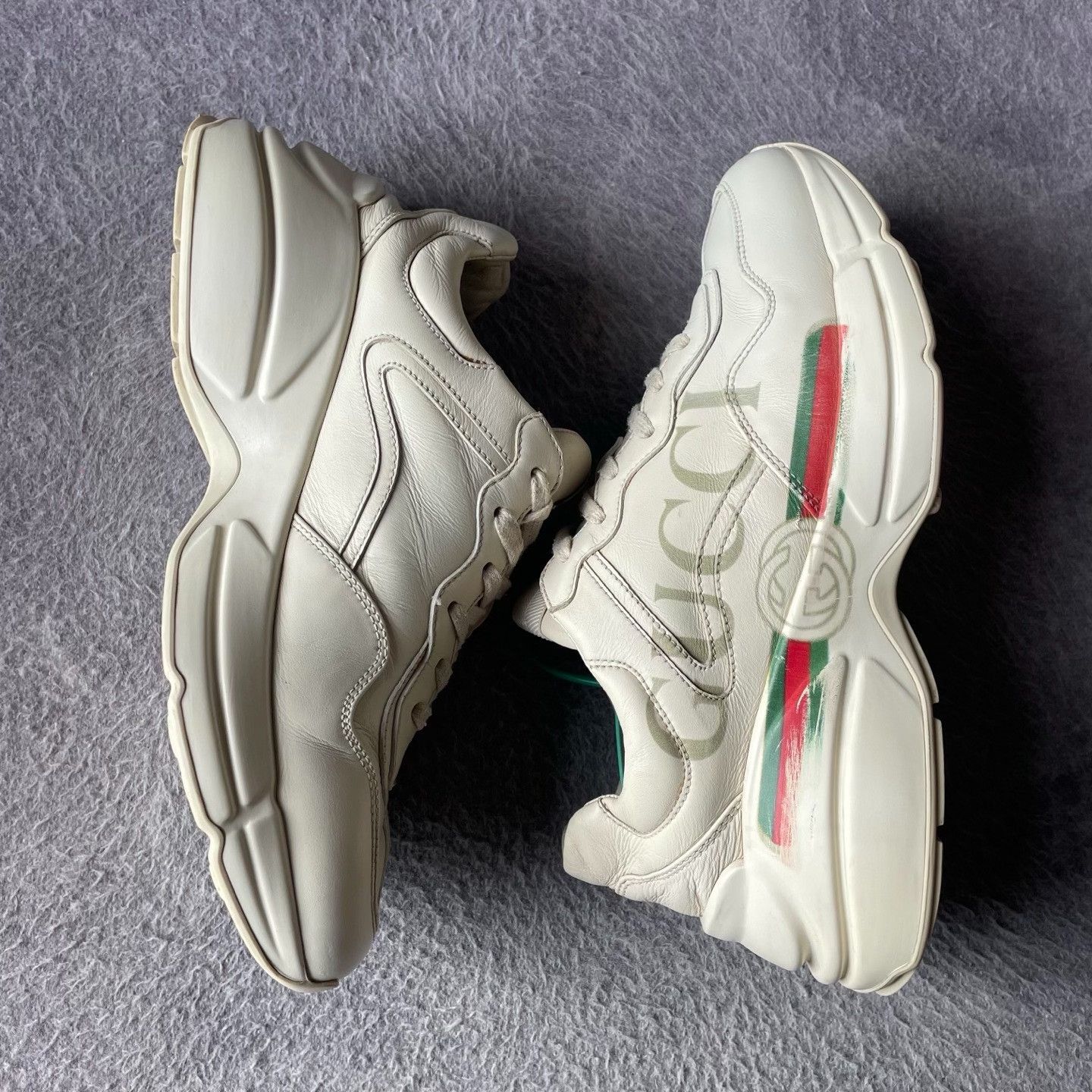 Gucci Gucci White Lowtop Sneakers 38 Women Size US 7.5 / IT 37.5 - 7 Thumbnail