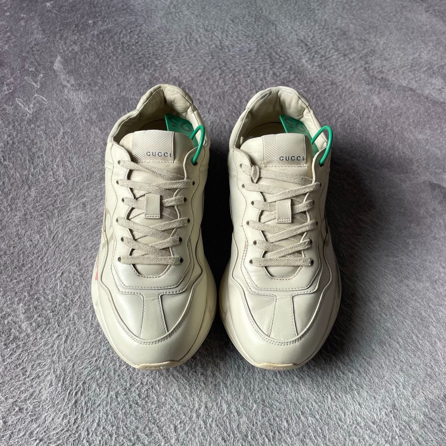 Gucci Gucci White Lowtop Sneakers 38 Women Size US 7.5 / IT 37.5 - 2 Thumbnail