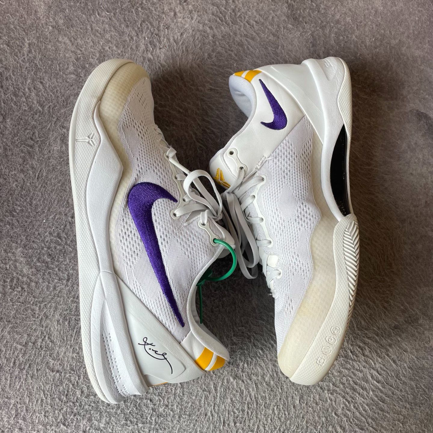 Nike Nike White Lowtop Sneakers 44.5 Men Size US 11 / EU 44 - 7 Thumbnail