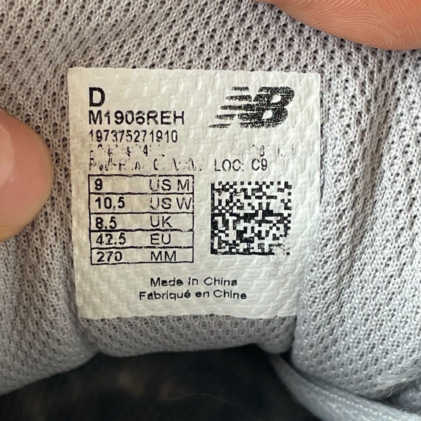 New Balance New Balance Silver Lowtop Sneakers M Men Size US 10 / EU 43 - 5 Thumbnail