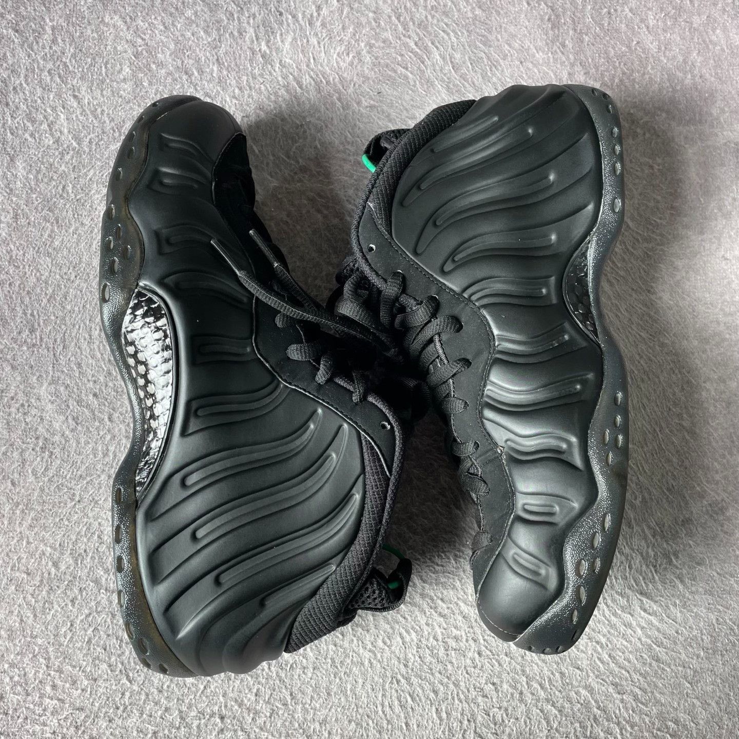 Nike Nike Black Lowtop Sneakers 42 Men Size US 9 / EU 42 - 7 Thumbnail