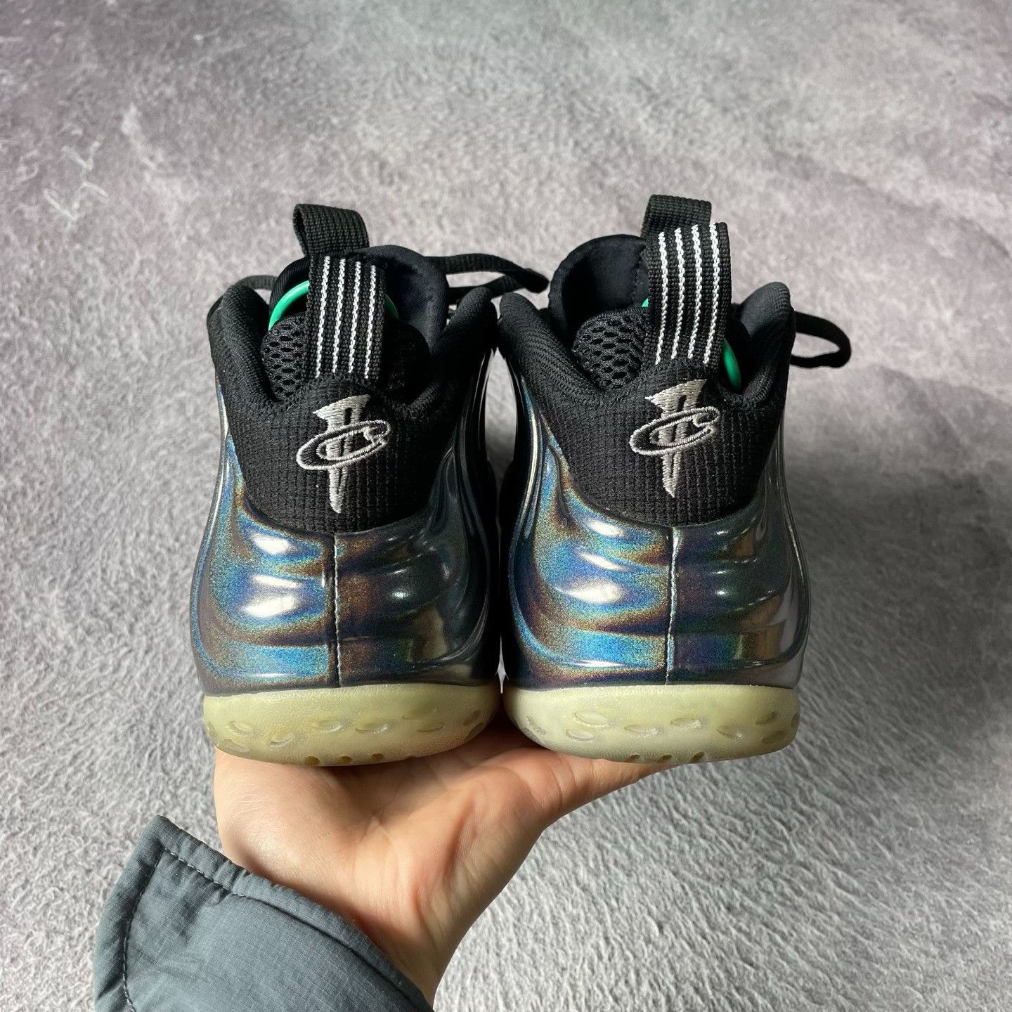Nike Nike Holographic Lowtop Sneakers 40 Men Size US 7.5 / EU 40-41 - 3 Thumbnail
