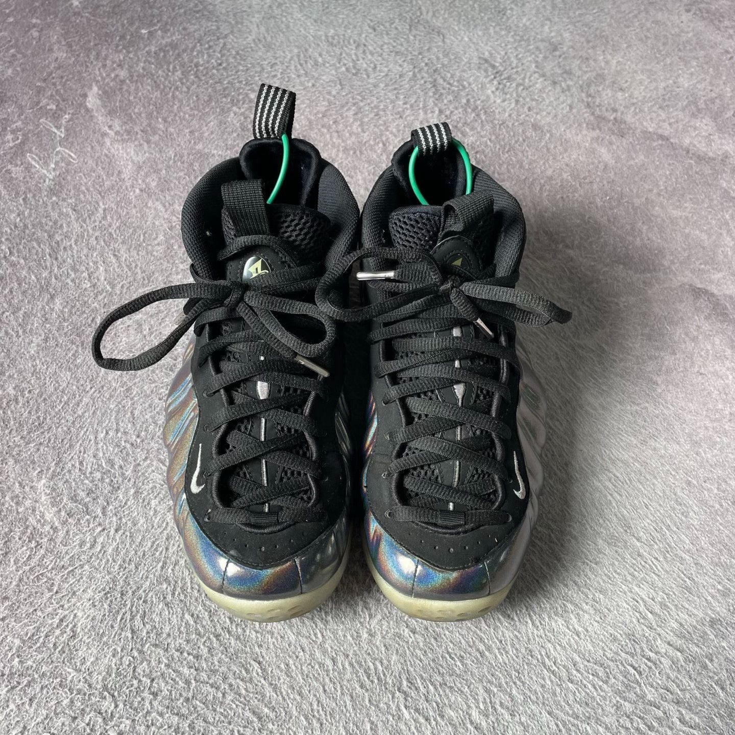 Nike Nike Holographic Lowtop Sneakers 40 Men Size US 7.5 / EU 40-41 - 2 Thumbnail