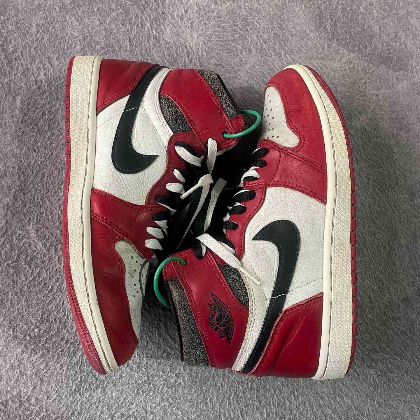 Nike Nike Distressed Red Lowtop Sneakers 22 Men Size US 10 / EU 43 - 7 Thumbnail