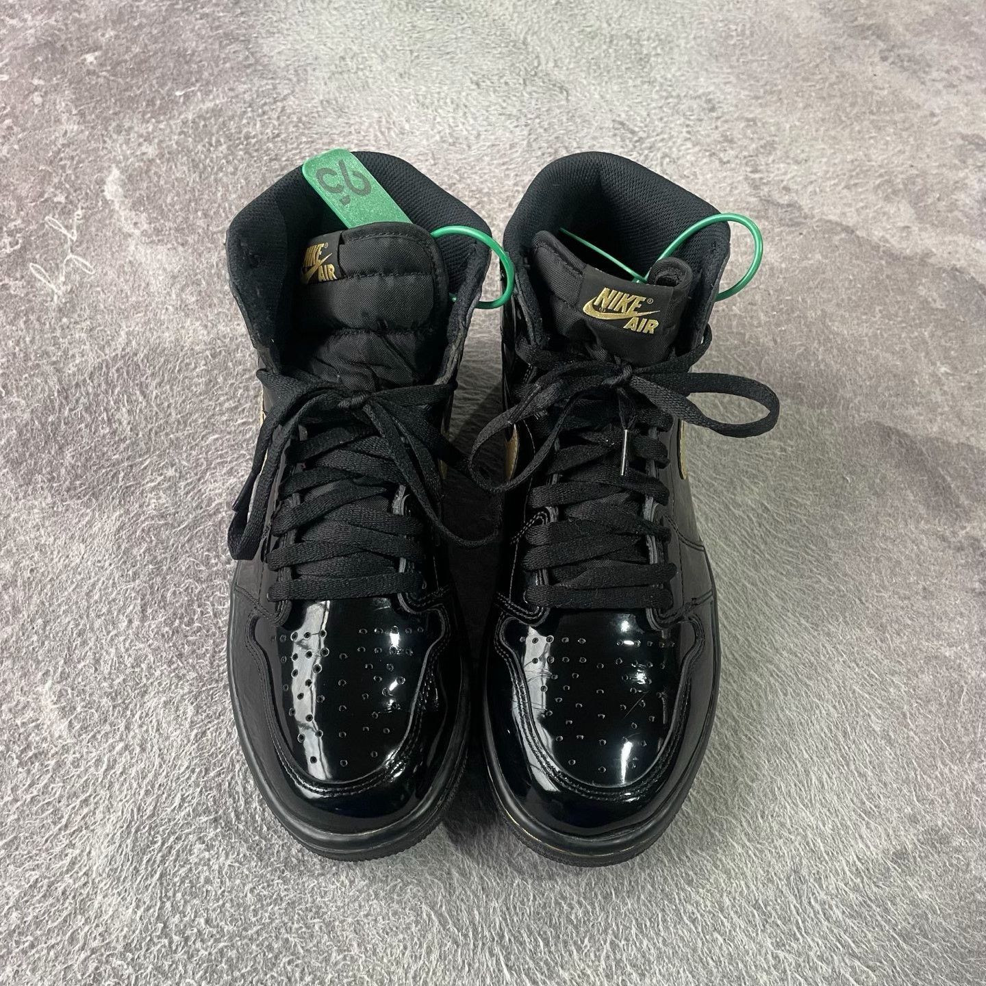 Nike Nike Black Lowtop Sneakers 44.5 Men Size US 11 / EU 44 - 2 Thumbnail
