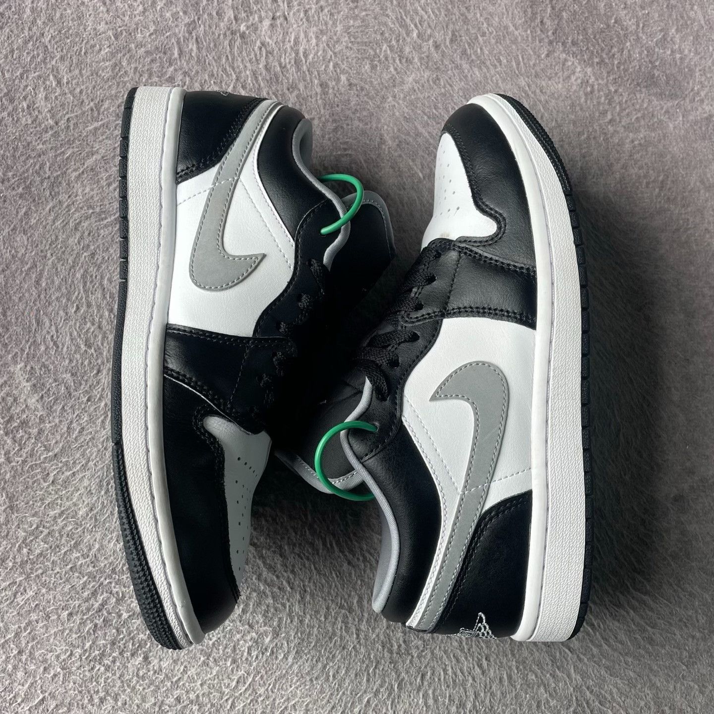 Nike Nike Black Lowtop Sneakers 41 Men Size US 8.5 / EU 41-42 - 8 Thumbnail
