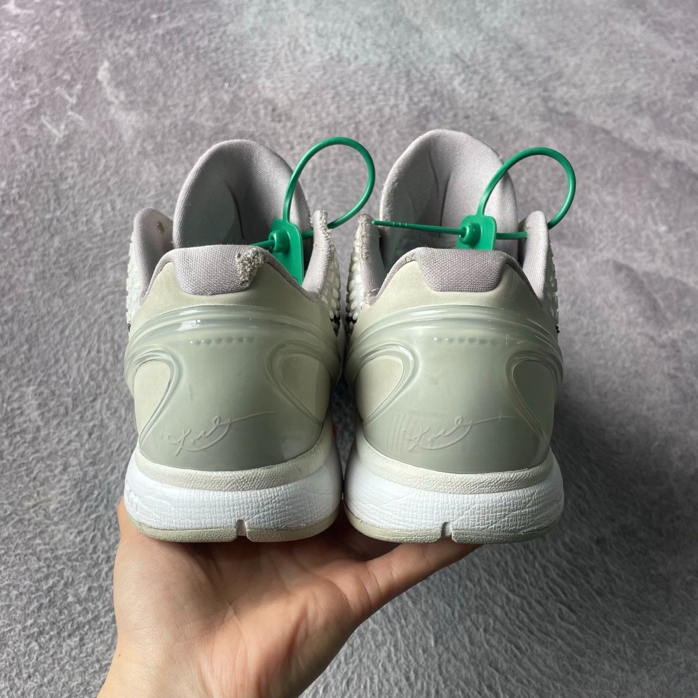 Louis Vuitton Louis Vuitton White Lowtop Sneakers 44 Men Size US 10.5 / EU 43-44 - 3 Thumbnail