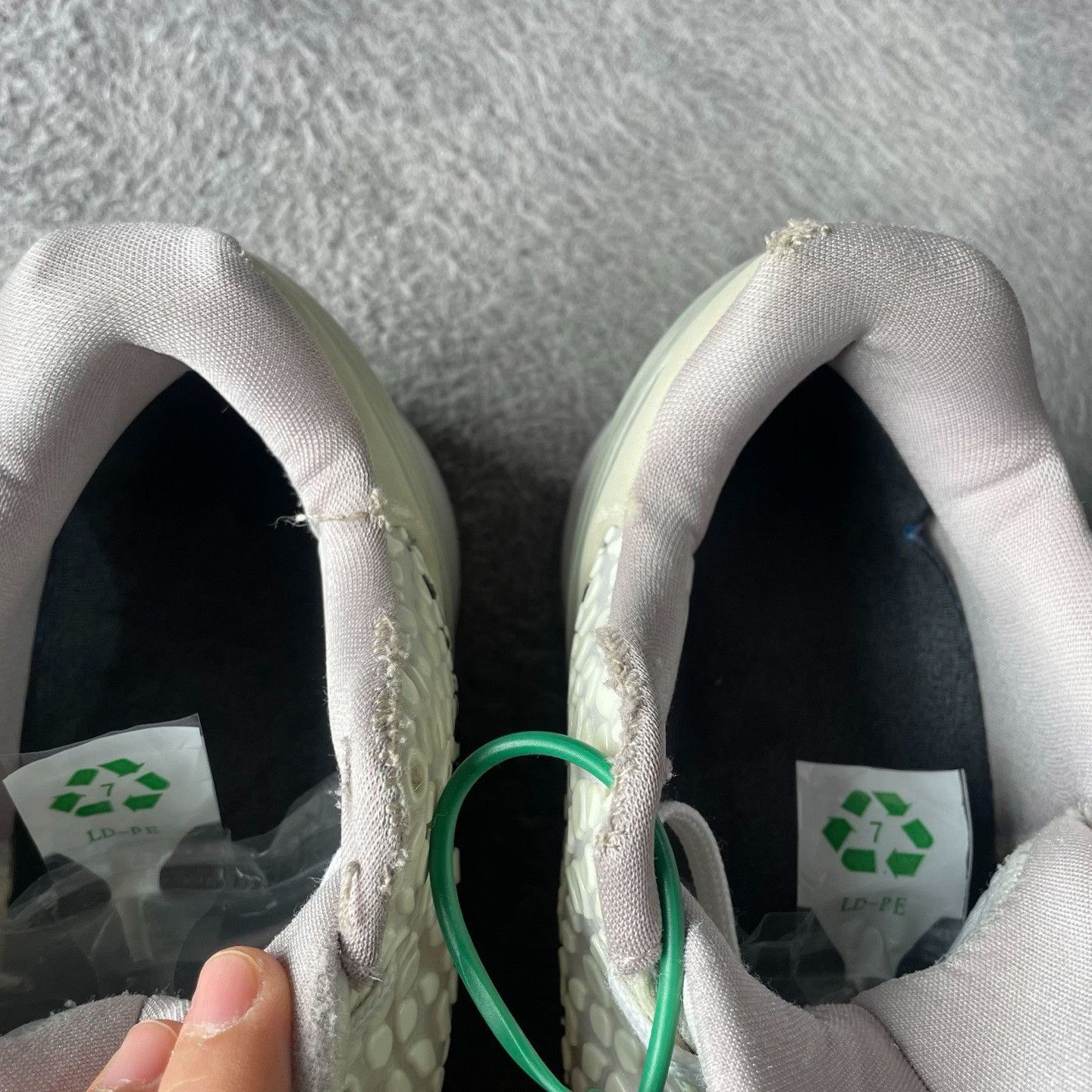 Louis Vuitton Louis Vuitton White Lowtop Sneakers 44 Men Size US 10.5 / EU 43-44 - 8 Thumbnail