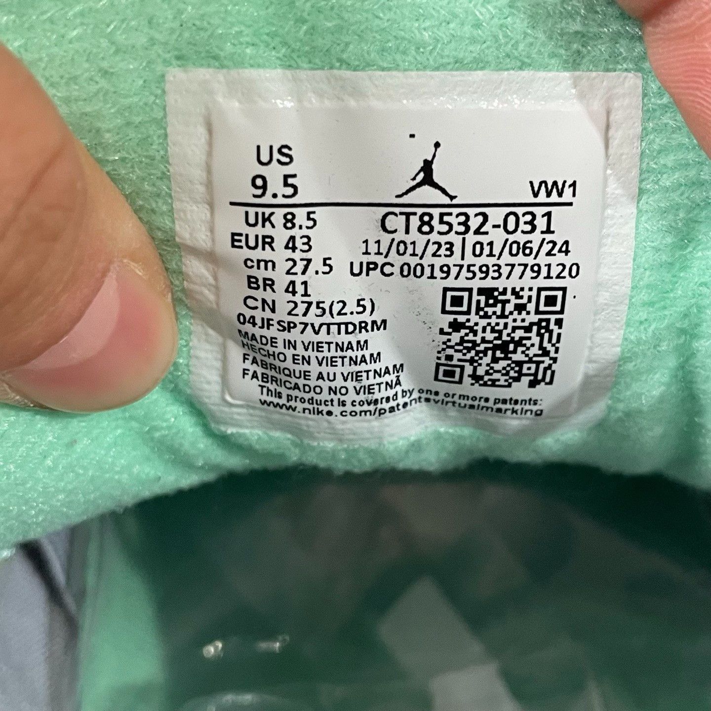 Nike Nike Green Lowtop Sneakers 43 Men Size US 10 / EU 43 - 7 Thumbnail