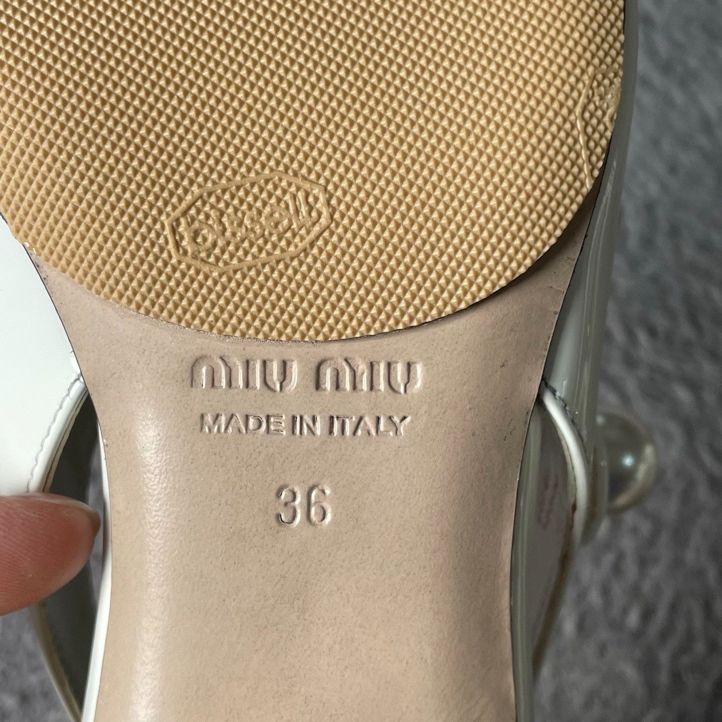 Miu Miu Miu Miu White Sandals 35 Women Size US 5 / IT 35 - 5 Thumbnail