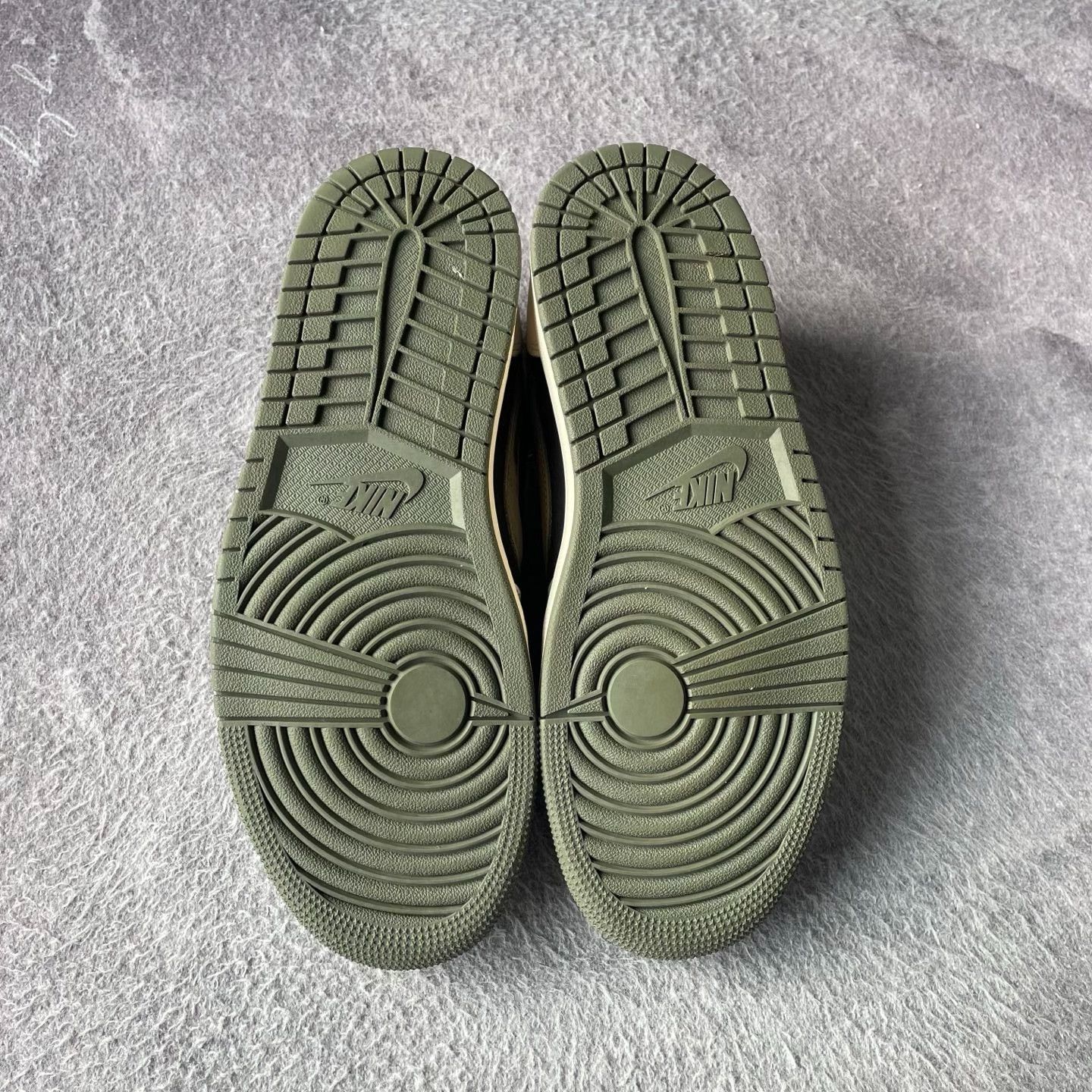 Nike Nike Green Lowtop Sneakers 41 Men Size US 8.5 / EU 41-42 - 4 Thumbnail