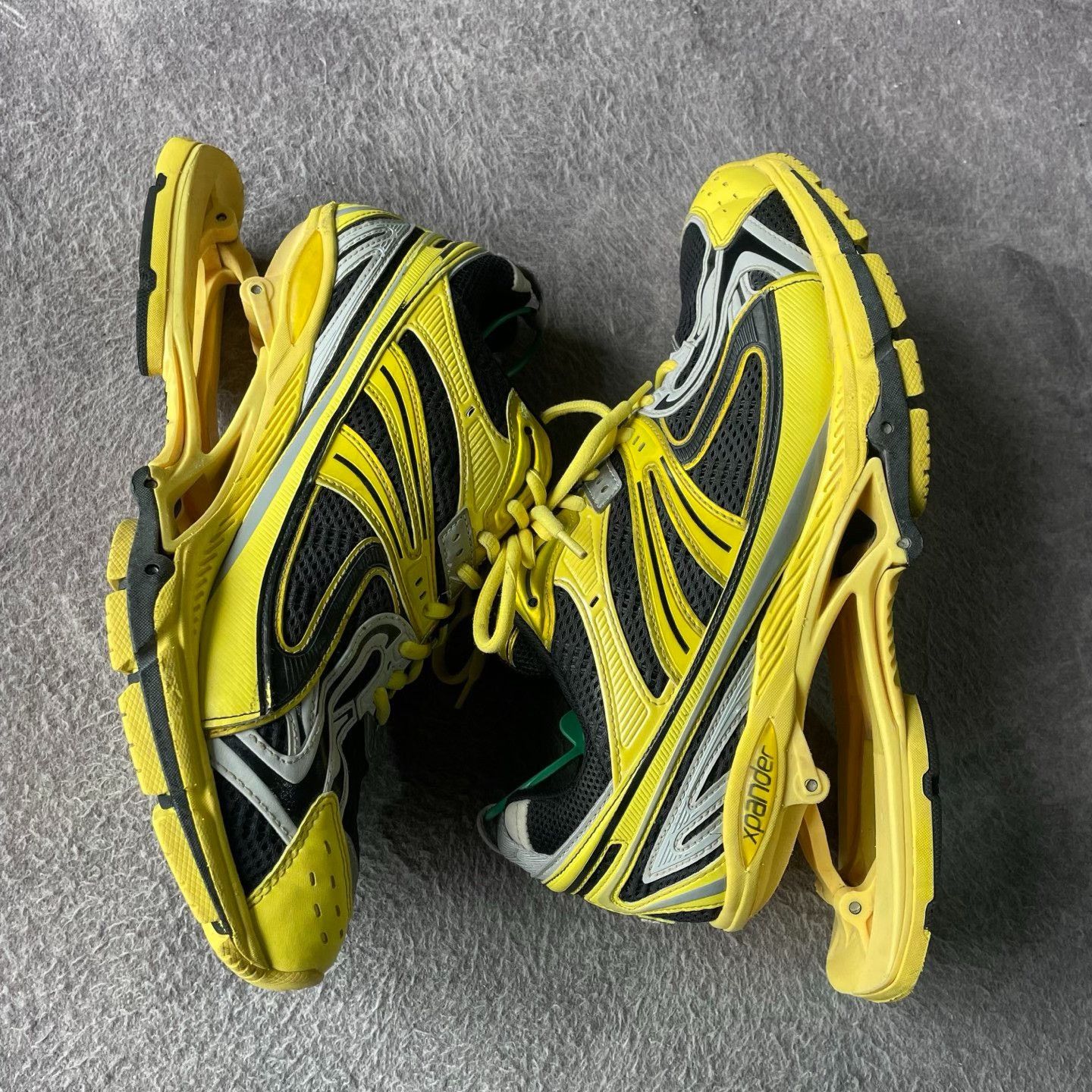 Balenciaga Balenciaga Yellow Lowtop Sneakers 43 Men Size US 10 / EU 43 - 7 Thumbnail