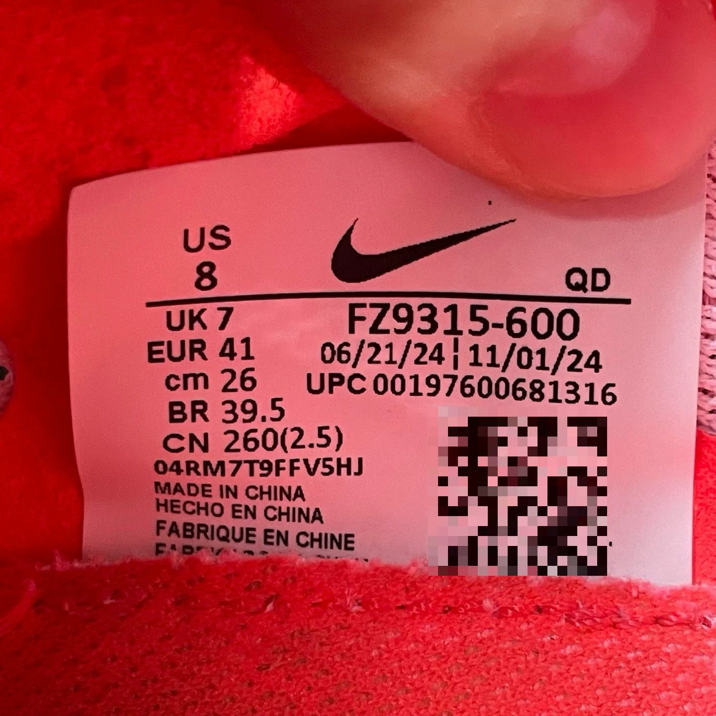 Nike Nike Red Hoodie 41 Men Size US M / EU 48-50 / 2 - 6 Thumbnail