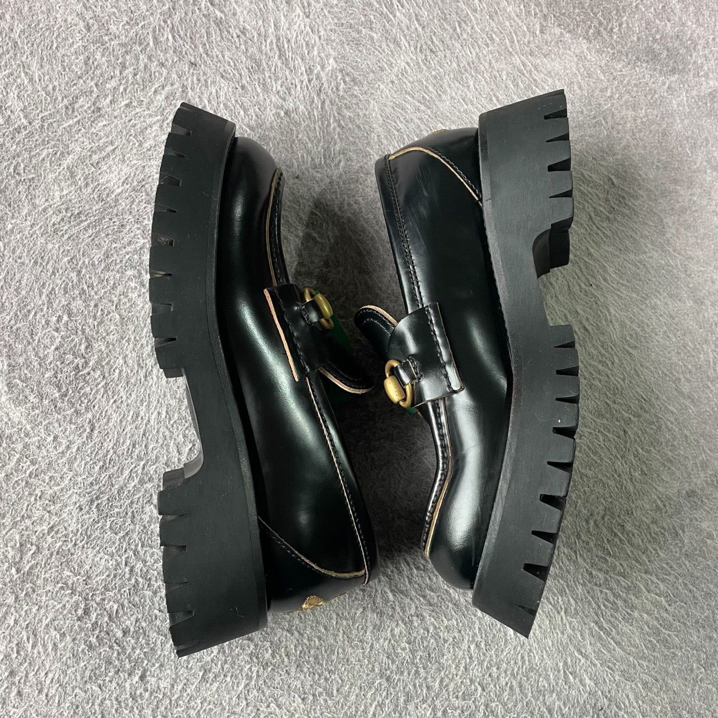 Gucci Gucci Black Lowtop Sneakers 35 Women Size US 5 / IT 35 - 7 Thumbnail