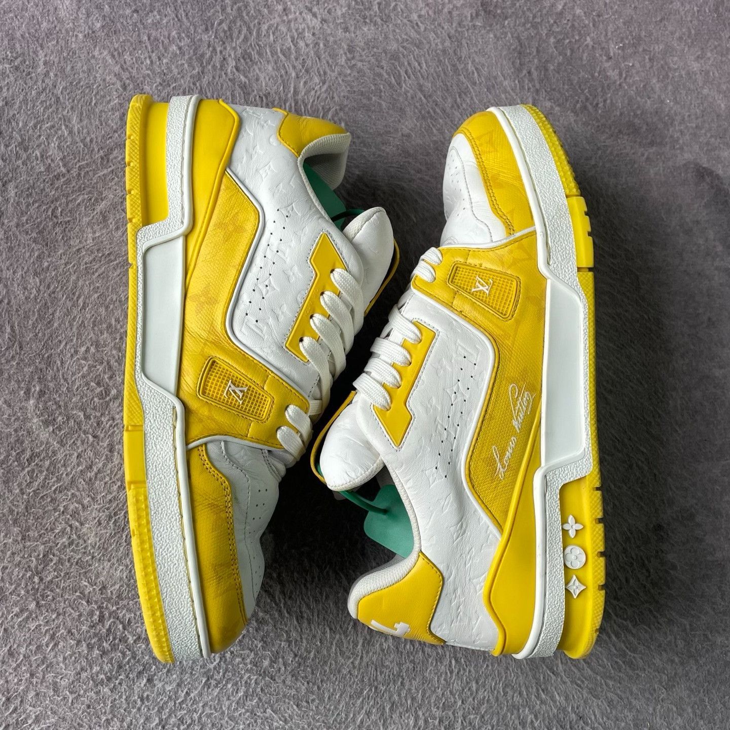 Louis Vuitton Louis Vuitton Training Yellow Lowtop Sneakers 42 Men Size US 9 / EU 42 - 7 Thumbnail