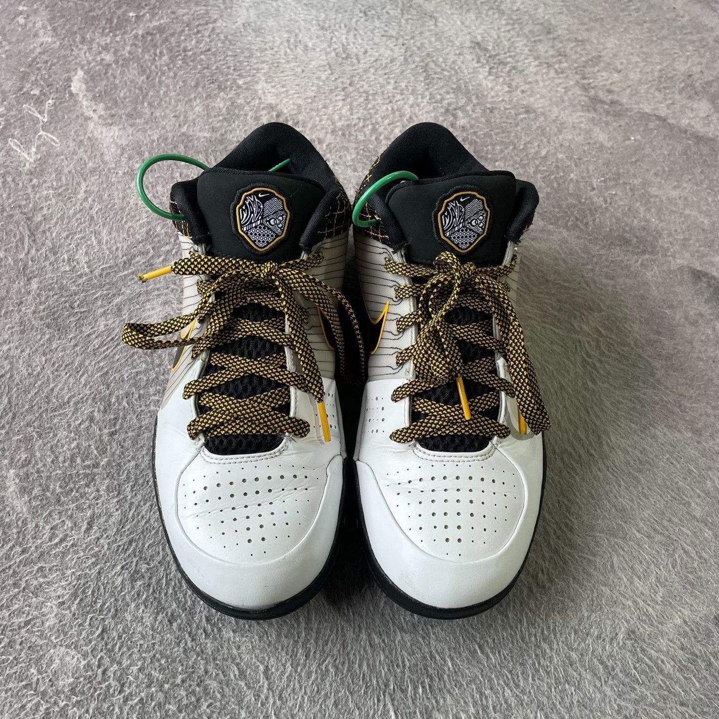 Nike Nike Yellow Lowtop Sneakers 40 Men Size US 7.5 / EU 40-41 - 2 Thumbnail