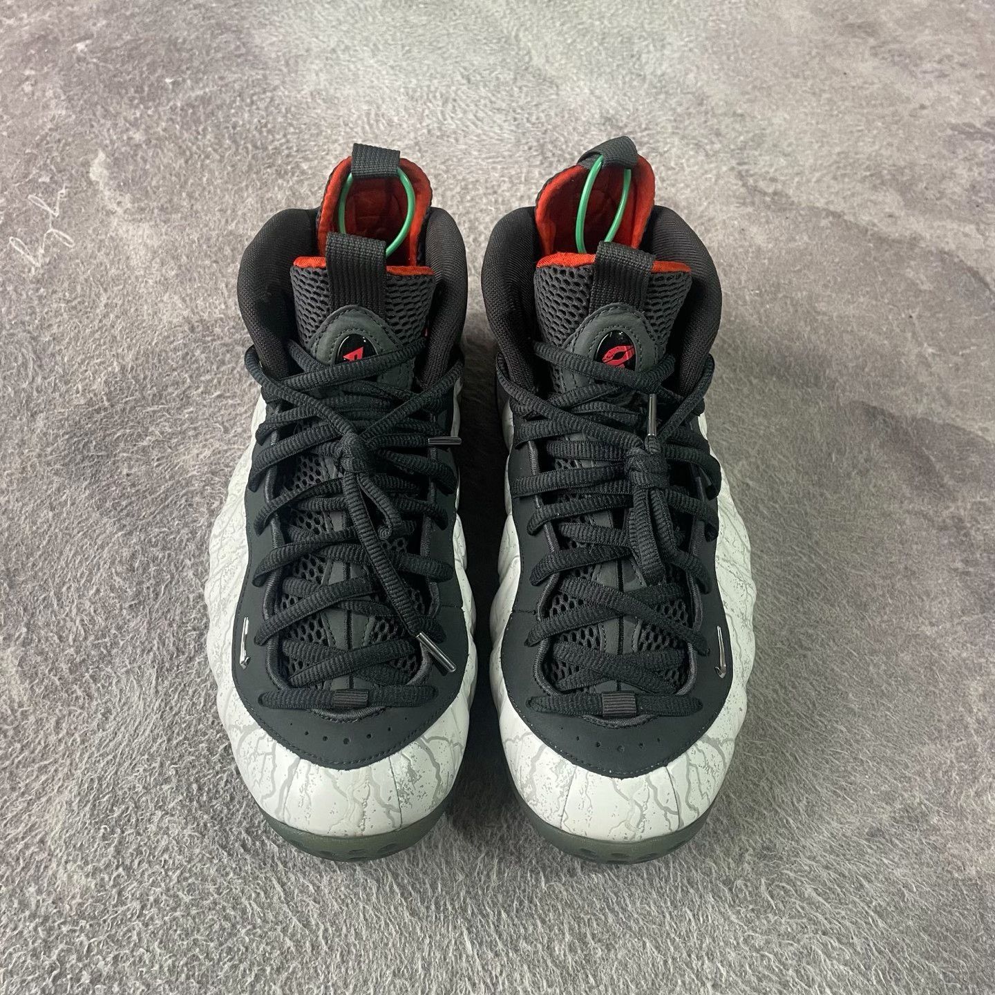 Nike Nike Lowtop Sneakers 44.5 Men Size US 11 / EU 44 - 2 Thumbnail