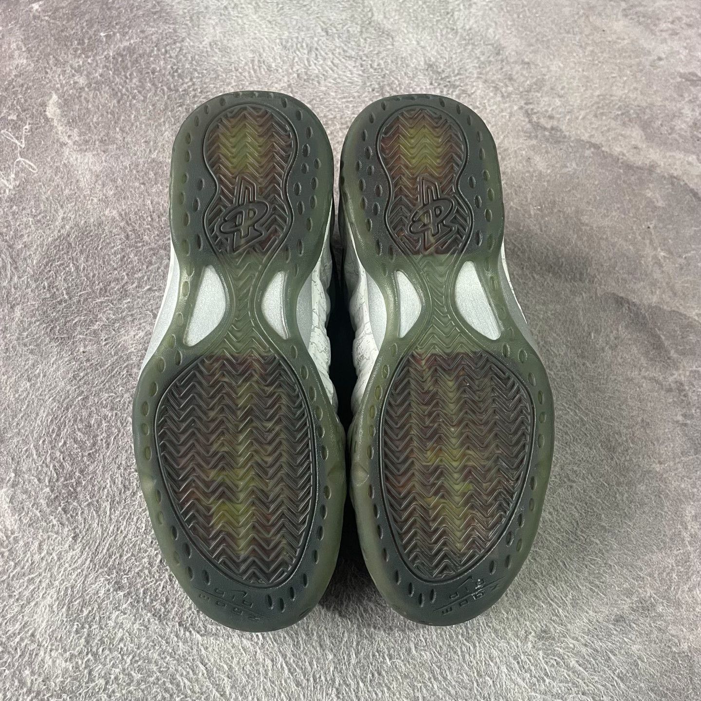 Nike Nike Lowtop Sneakers 44.5 Men Size US 11 / EU 44 - 4 Thumbnail