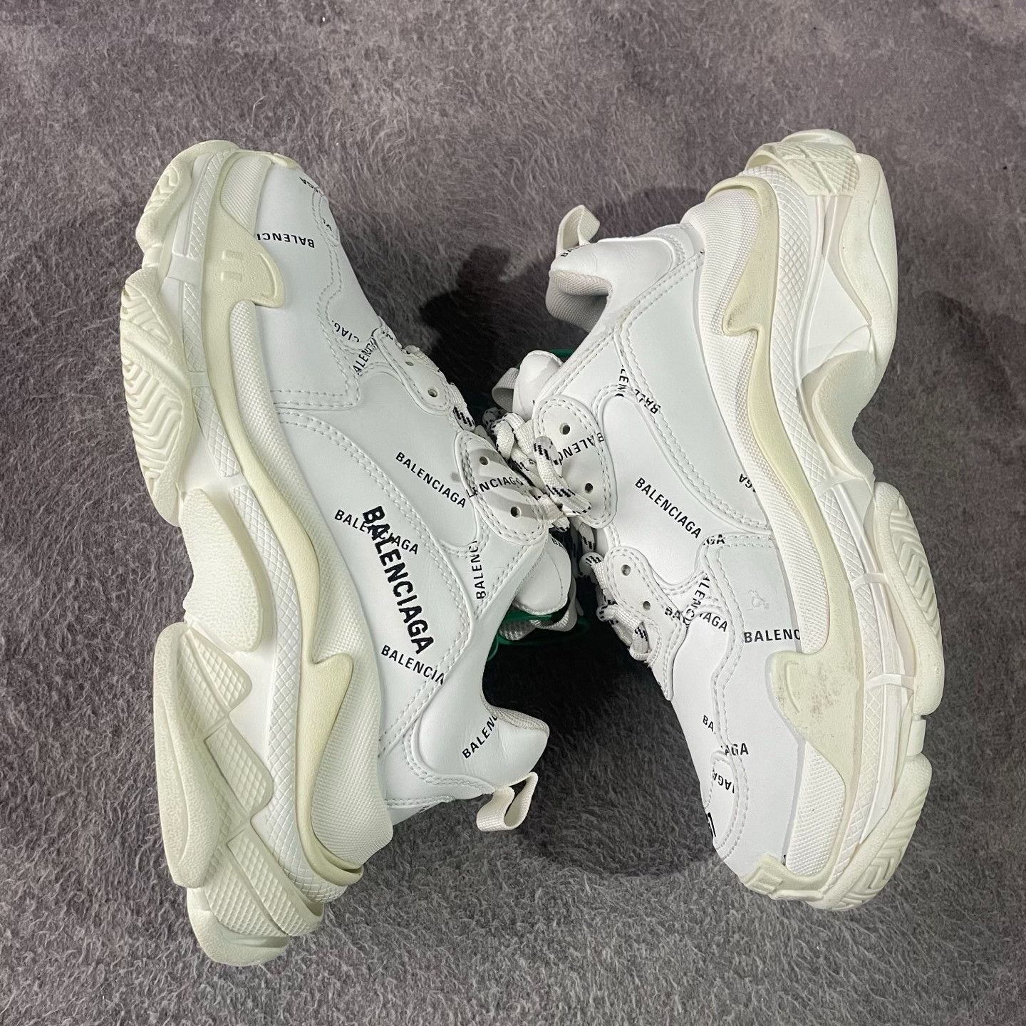Balenciaga Balenciaga White Lowtop Sneakers S Women Size US 6 / IT 36 - 7 Thumbnail