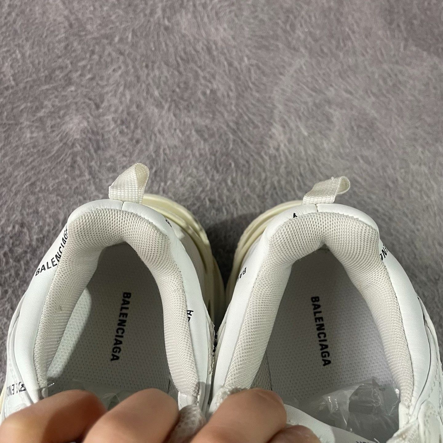 Balenciaga Balenciaga White Lowtop Sneakers S Women Size US 6 / IT 36 - 9 Thumbnail