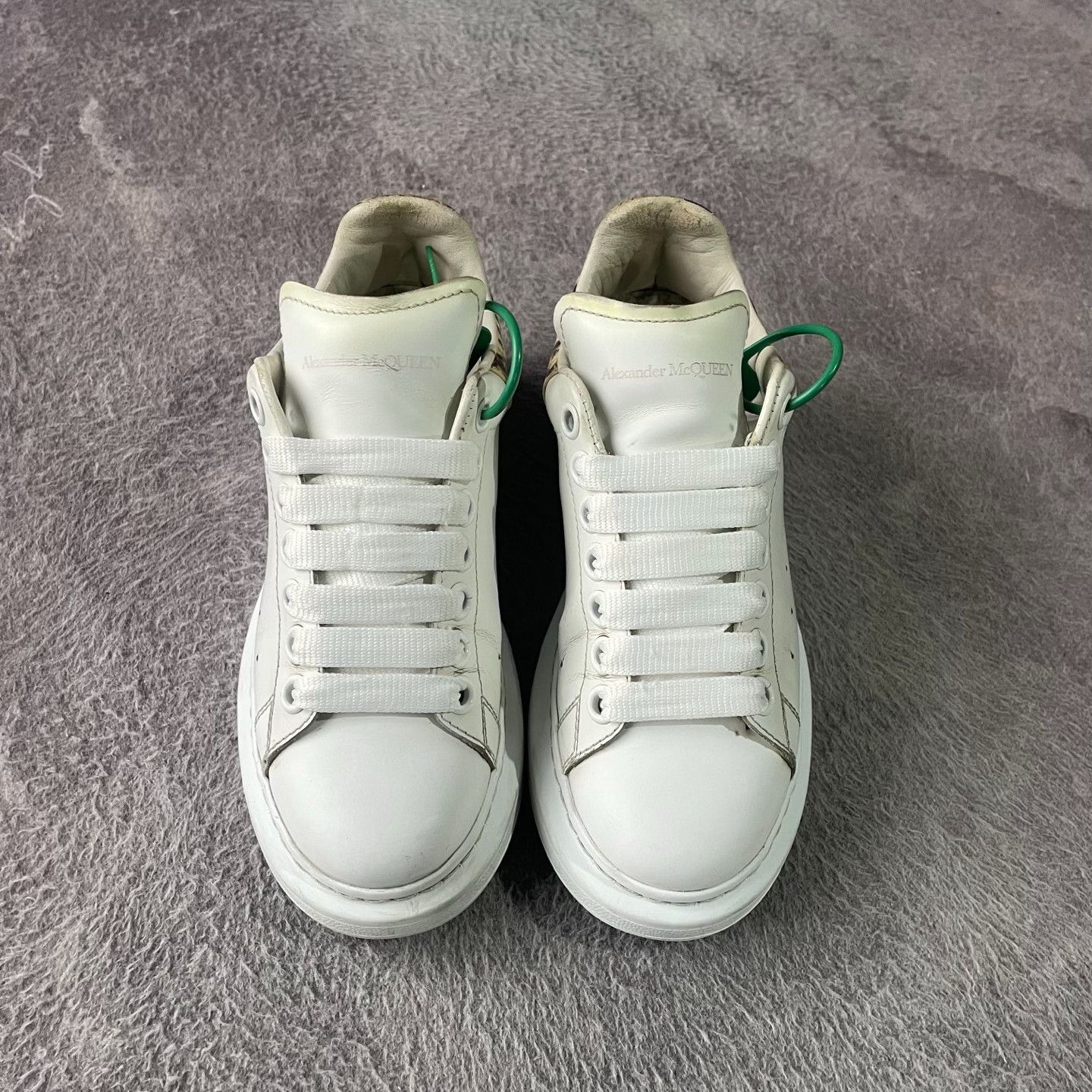 Alexander McQueen Alexander McQueen Animal Print White Lowtop Sneakers Women Size US 5 / IT 35 - 2 Thumbnail