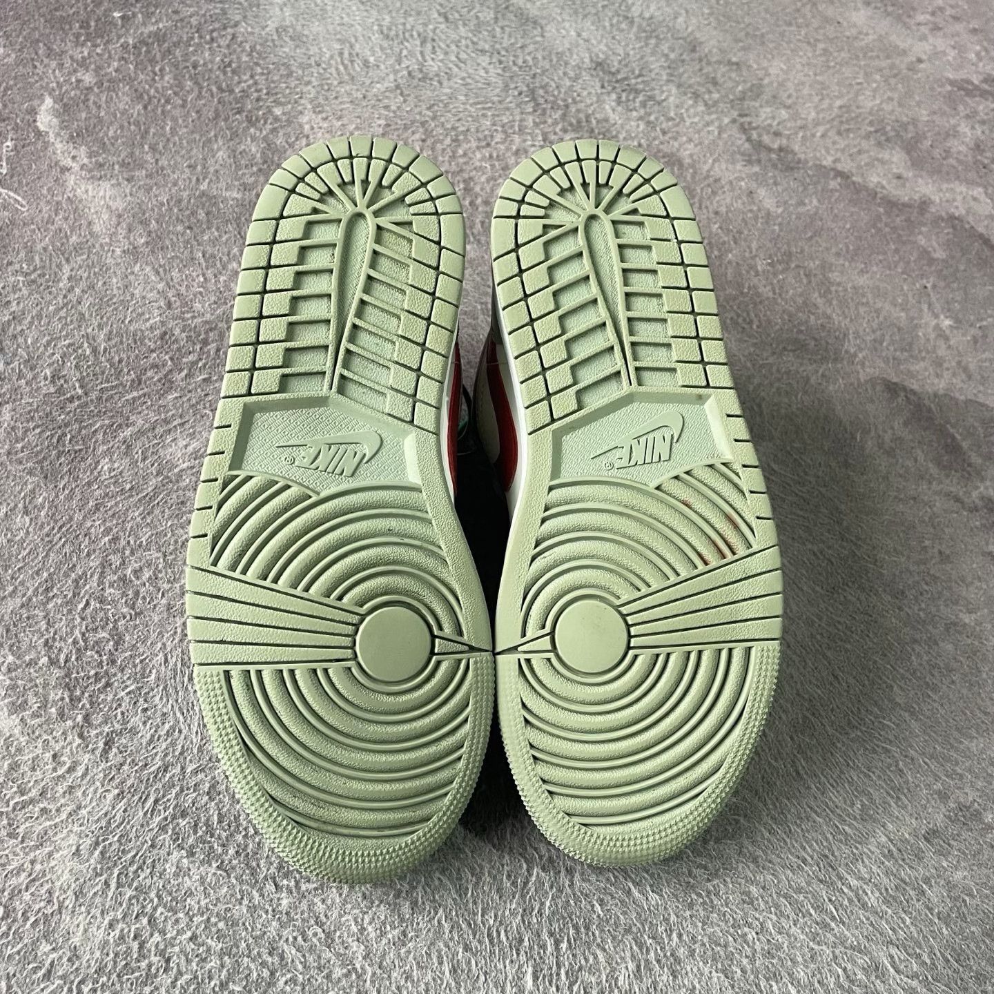 Nike Nike Green Lowtop Sneakers 40 Men Size US 7.5 / EU 40-41 - 4 Thumbnail