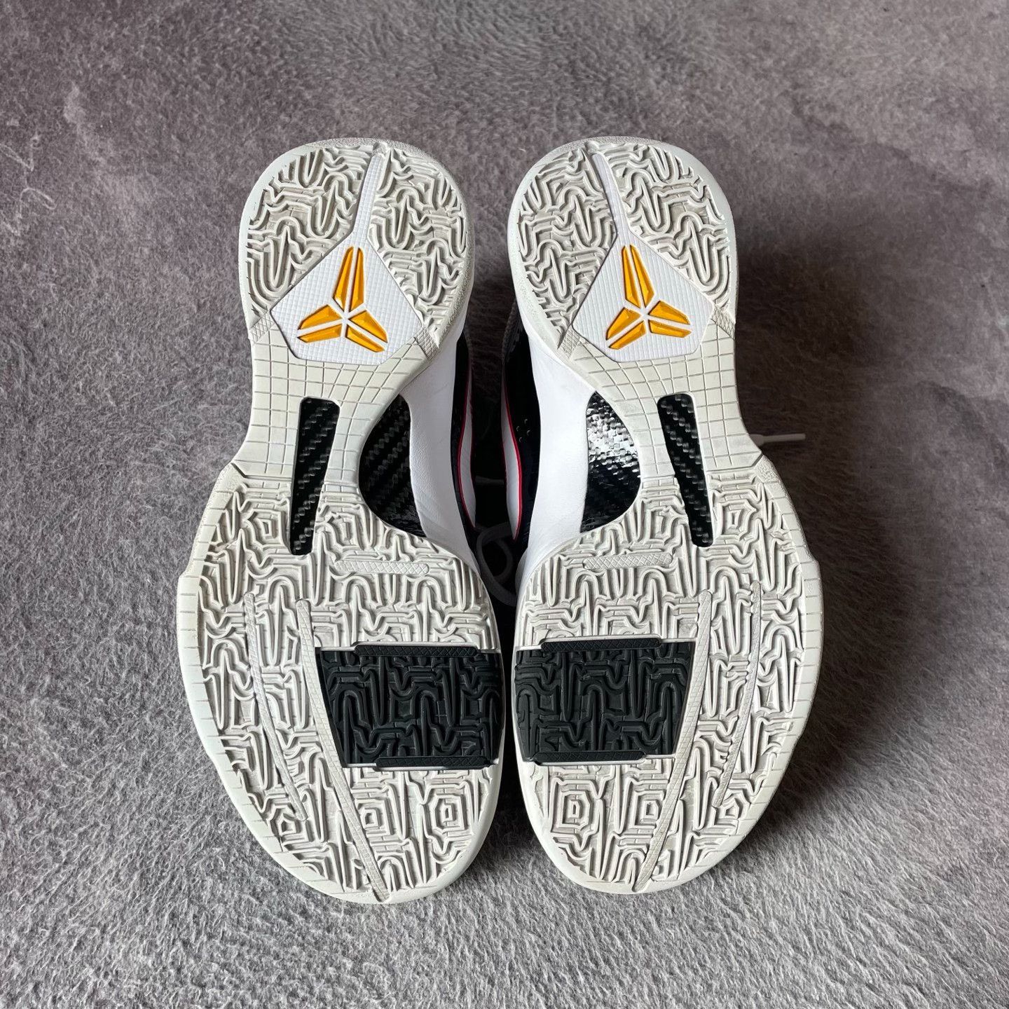 Other Yellow Lowtop Sneakers 42 Men Size US 9 / EU 42 - 4 Thumbnail