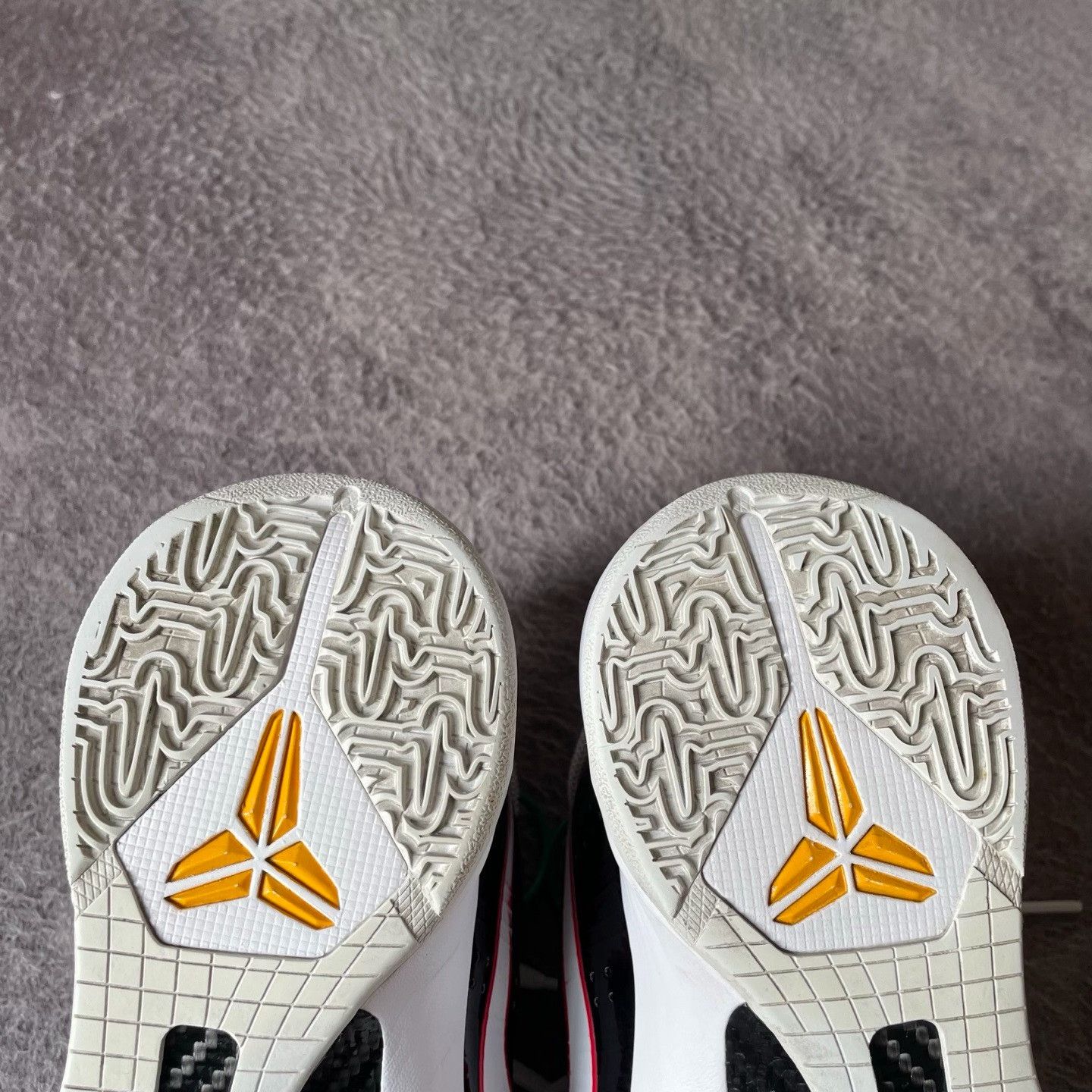 Other Yellow Lowtop Sneakers 42 Men Size US 9 / EU 42 - 5 Thumbnail