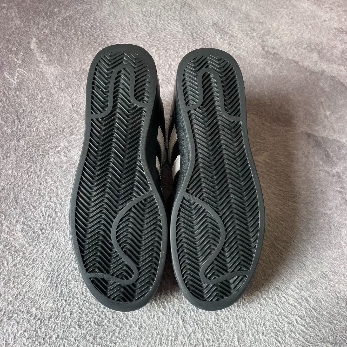 Adidas Adidas Black Lowtop Sneakers 44 Men Size US 10.5 / EU 43-44 - 4 Thumbnail