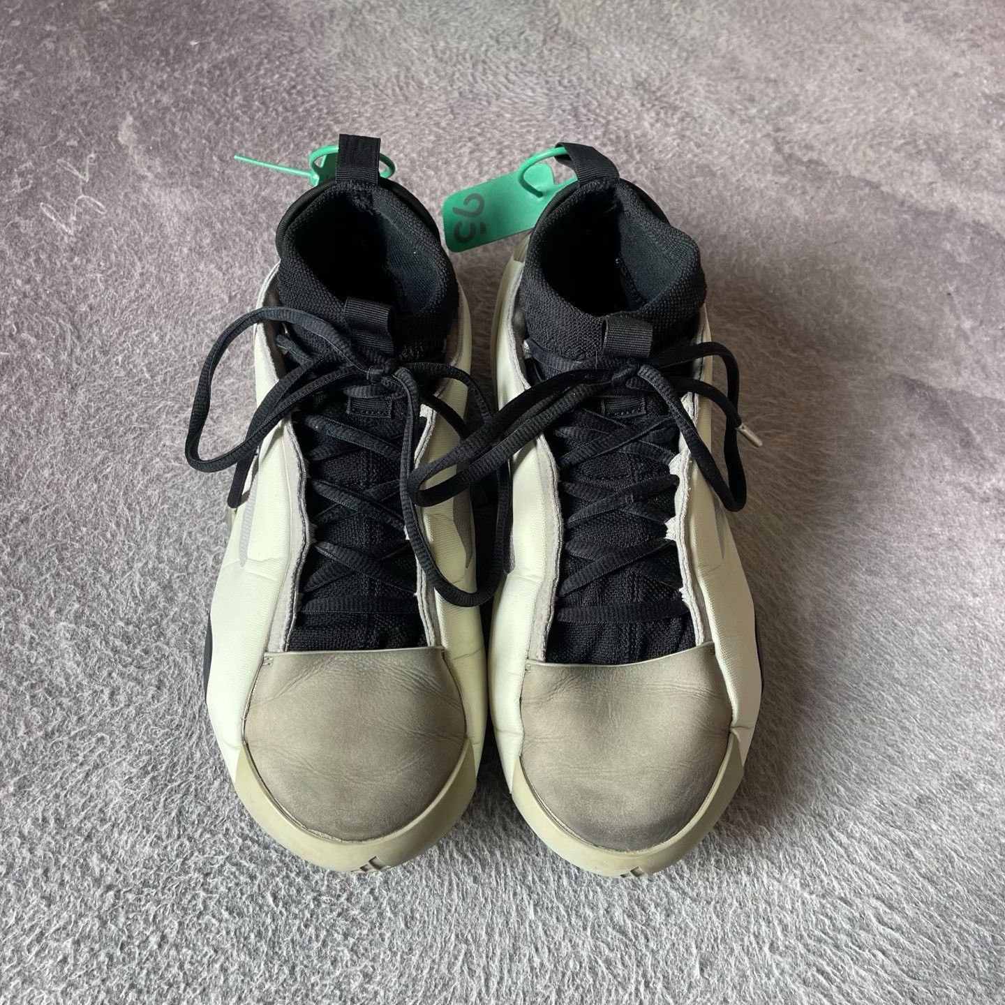 Adidas Adidas Beige Lowtop Sneakers 44 Men Size US 10.5 / EU 43-44 - 2 Thumbnail