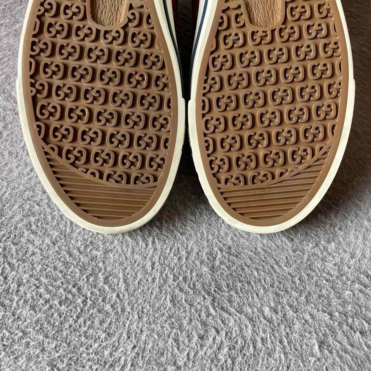 Gucci Gucci White Lowtop Sneakers 41 Men Size US 8.5 / EU 41-42 - 6 Thumbnail