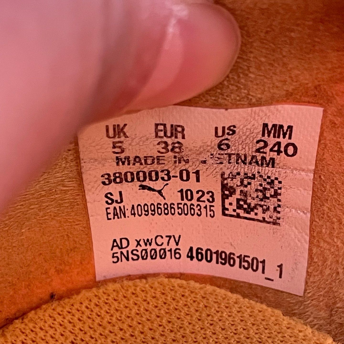 Other Orange Lowtop Sneakers 38 Men Size US 6 / EU 39 - 7 Thumbnail