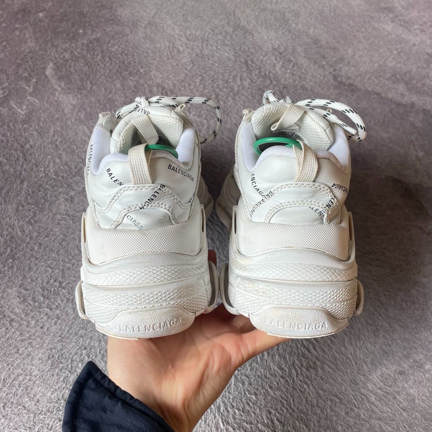 Balenciaga Balenciaga White Lowtop Sneakers S Women Size US 6 / IT 36 - 3 Thumbnail