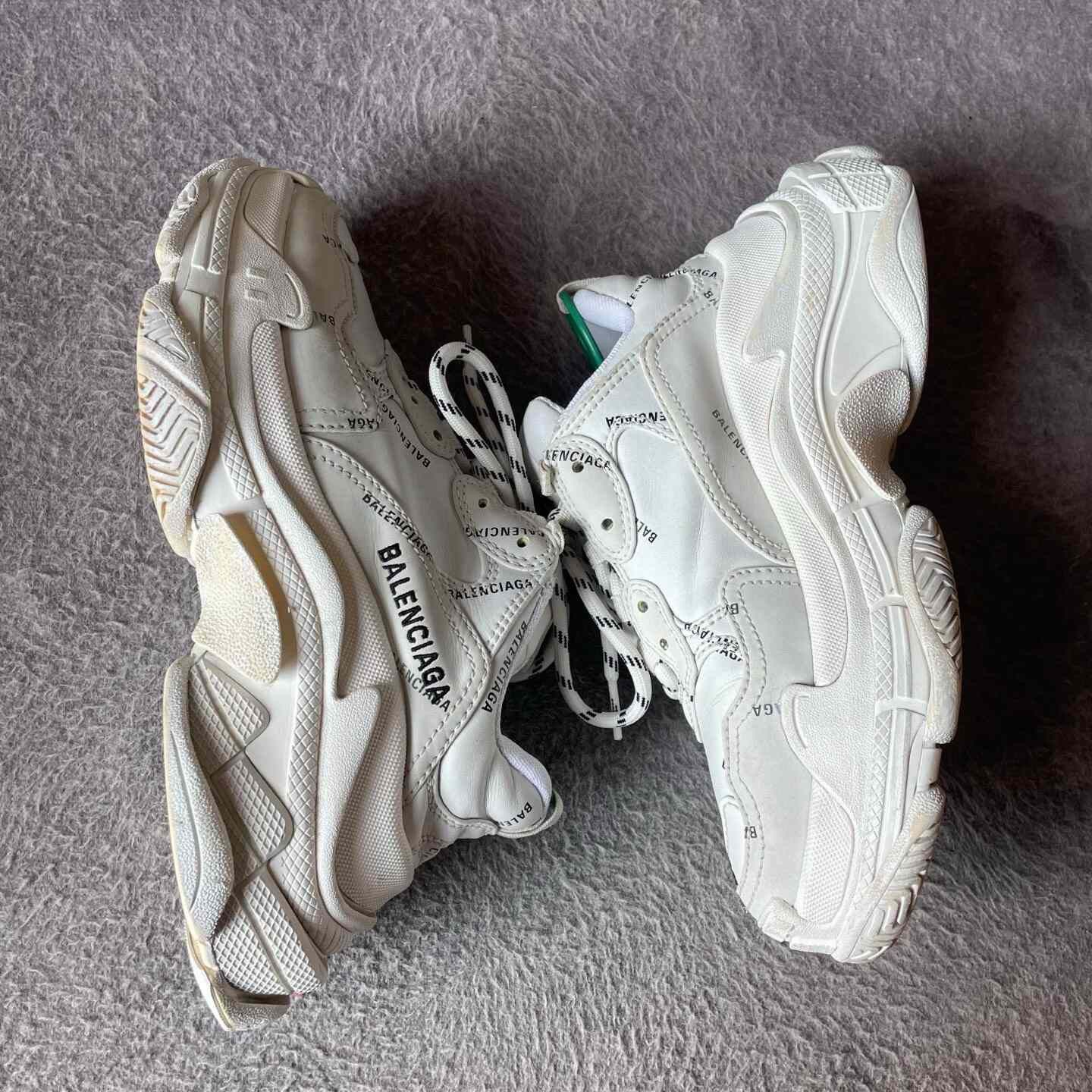 Balenciaga Balenciaga White Lowtop Sneakers S Women Size US 6 / IT 36 - 6 Thumbnail