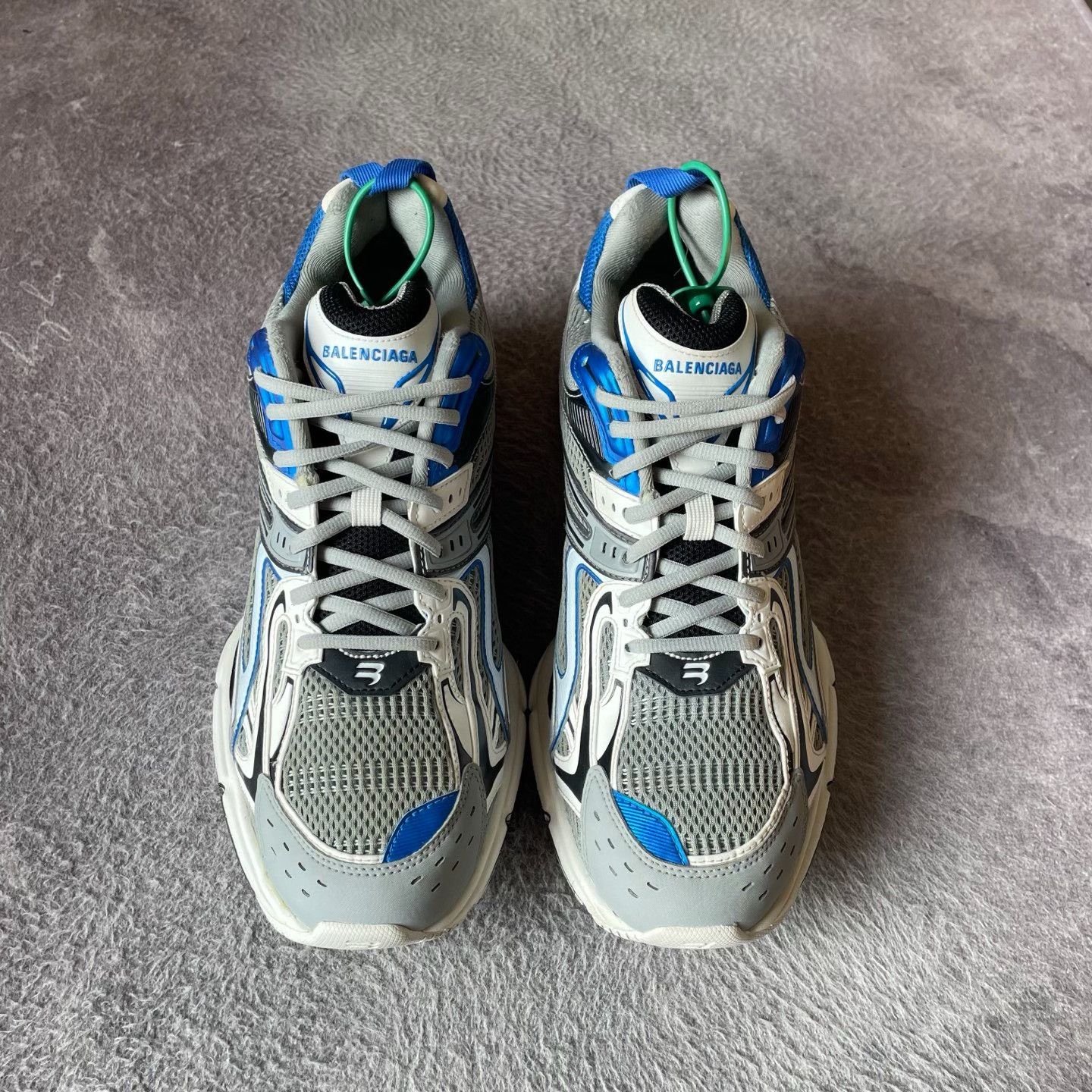 Balenciaga Balenciaga Blue Lowtop Sneakers 44 Men Size US 10.5 / EU 43-44 - 2 Thumbnail