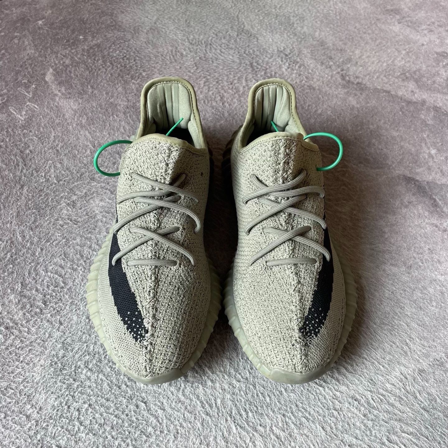 Yeezy Yeezy Gray Lowtop Sneakers 43 Men Size US 10 / EU 43 - 2 Thumbnail