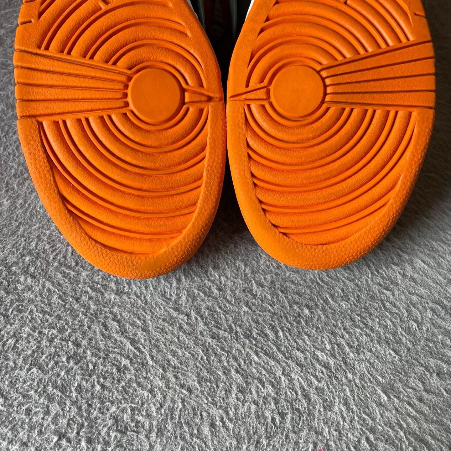 Gucci Gucci Orange Lowtop Sneakers 41 Men Size US 8.5 / EU 41-42 - 5 Thumbnail